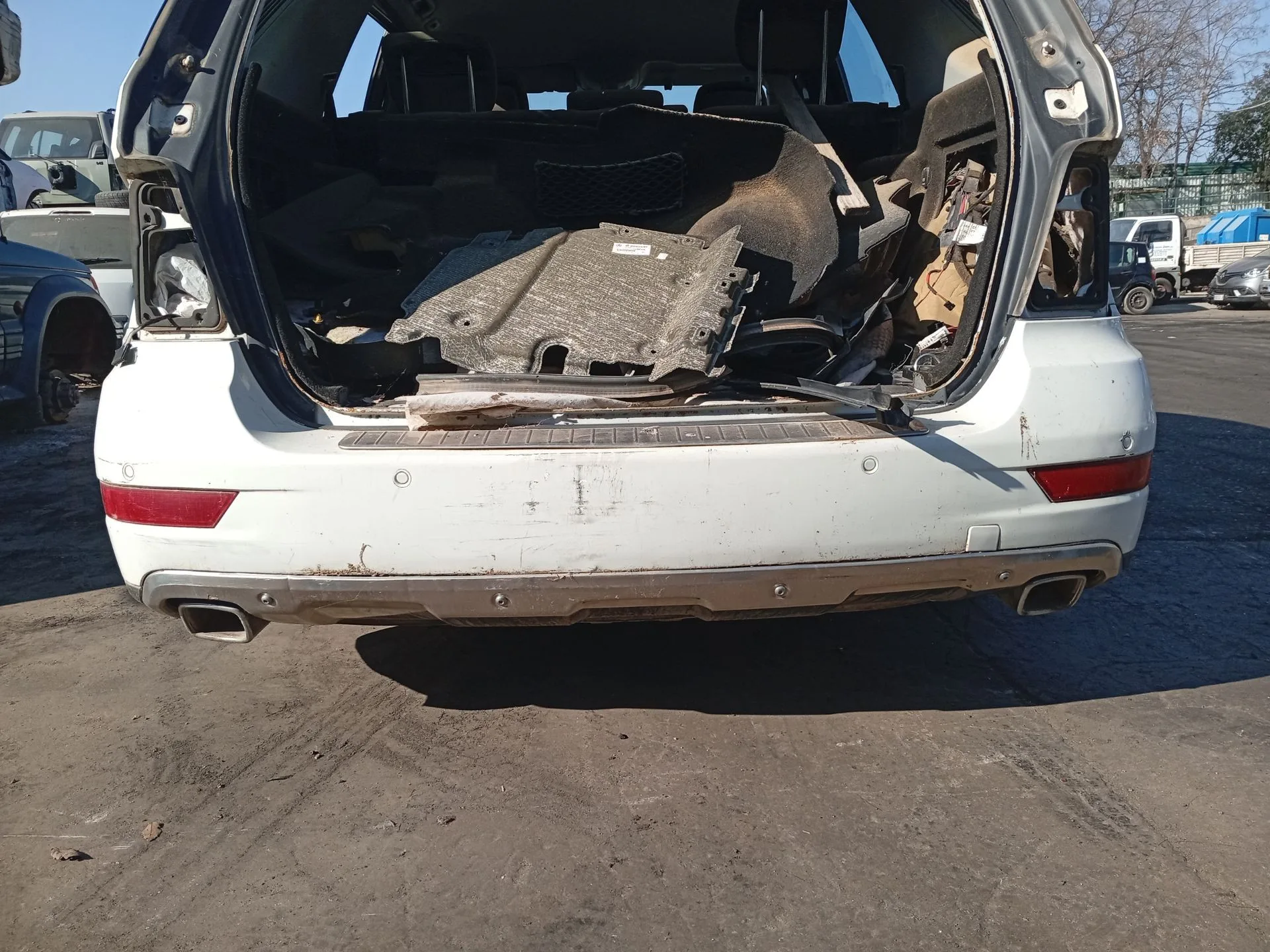 Paragolpes Trasero para Mercedes-Benz Clase M (W164)