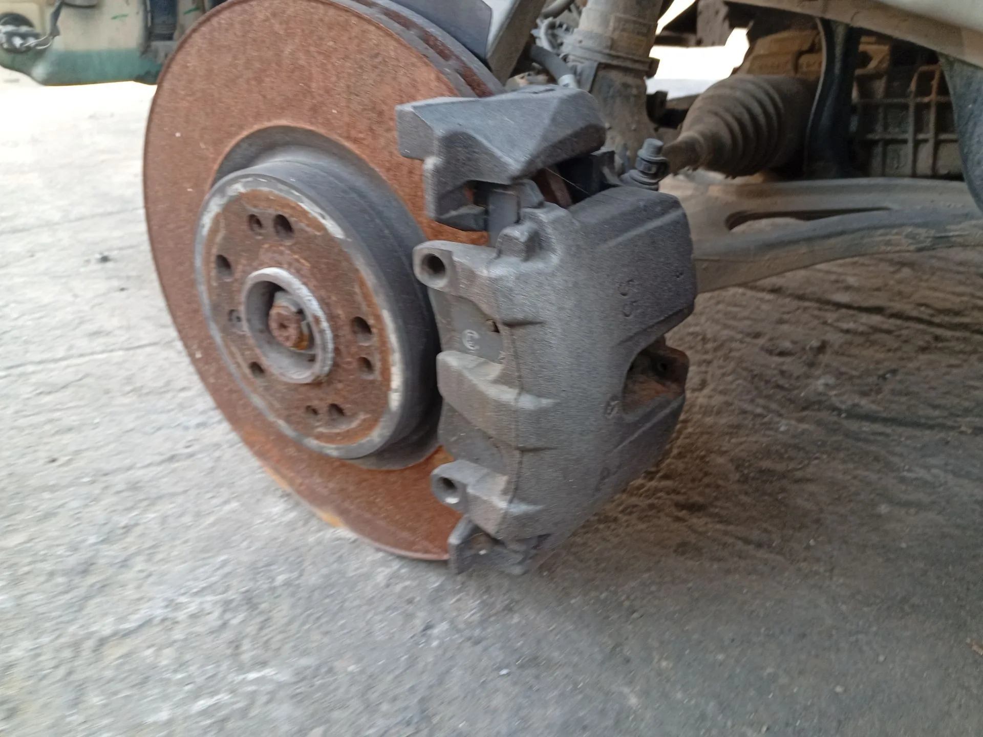 Pinza Freno Delantera Izquierda para Mercedes-Benz Clase M (W164)