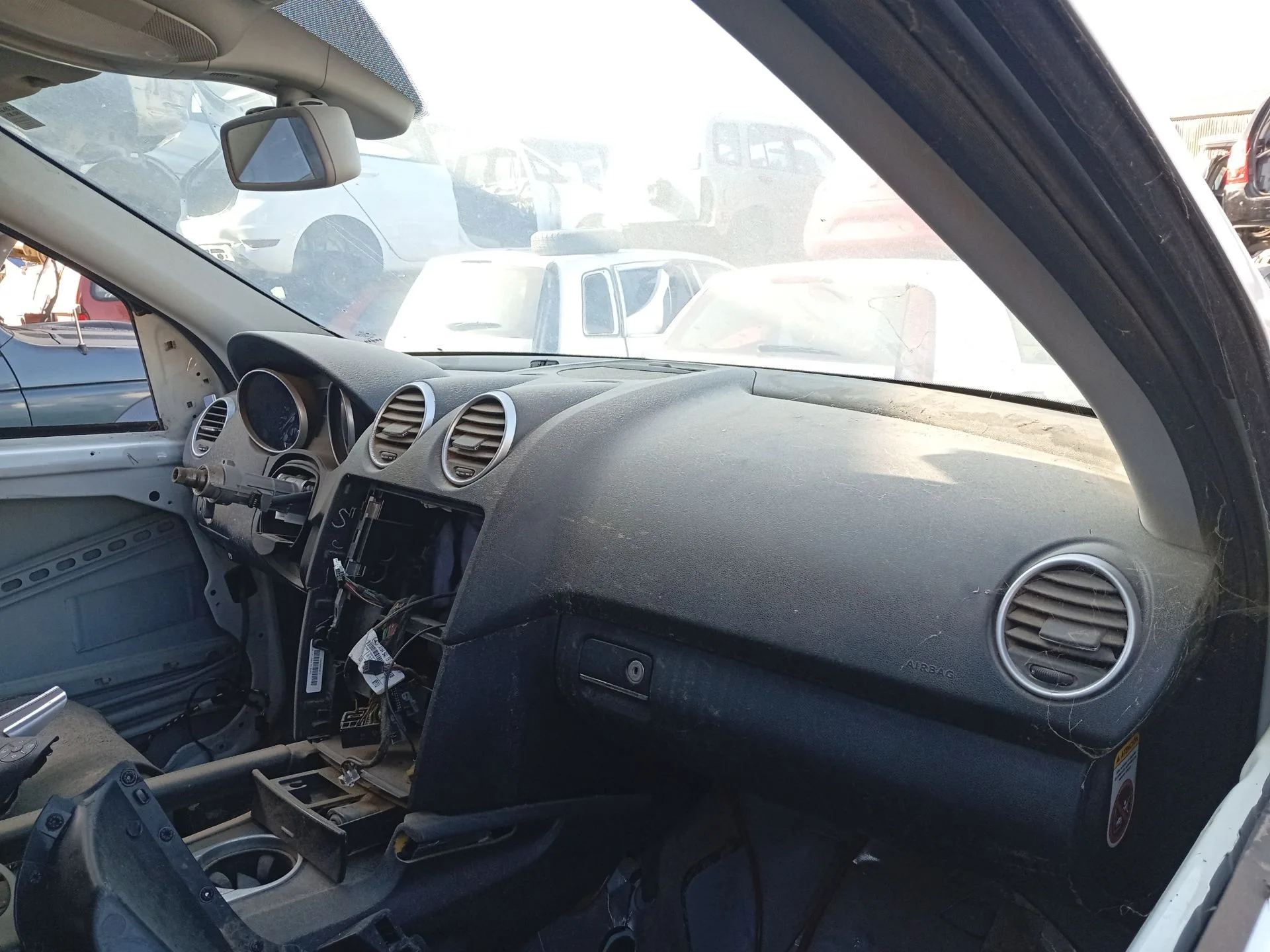 Salpicadero para Mercedes-Benz Clase M (W164)