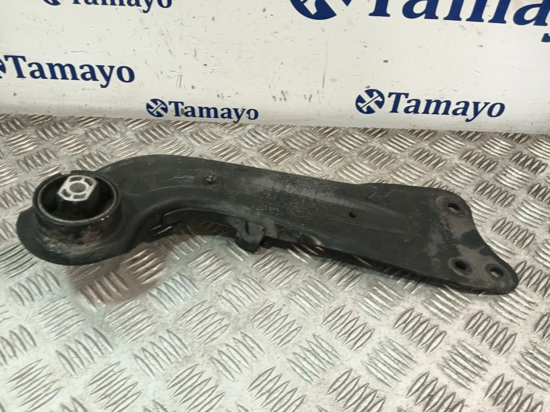 Brazo Suspension Superior Trasero Derecho para Volkswagen Golf V (1K1)