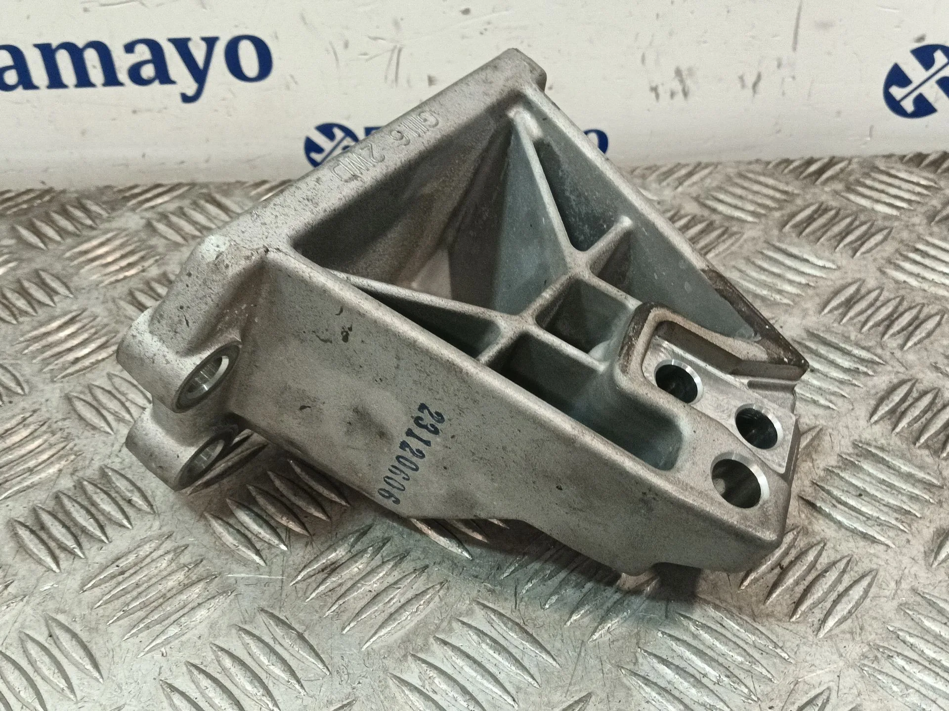 Soporte Motor para Hyundai Tucson (Nx4E, Nx4A)
