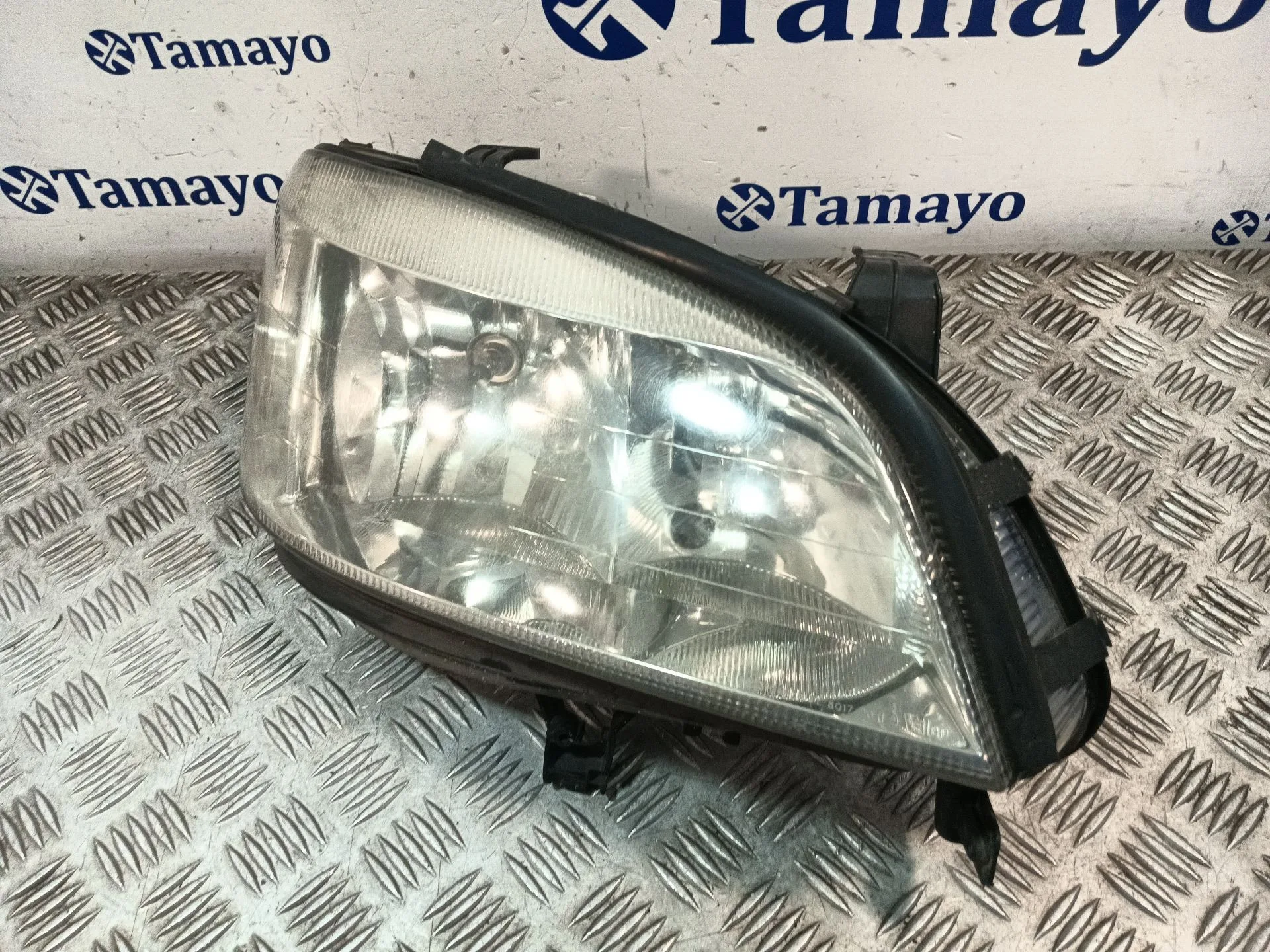 Faro Derecho para Opel Zafira A Monospace (T98)