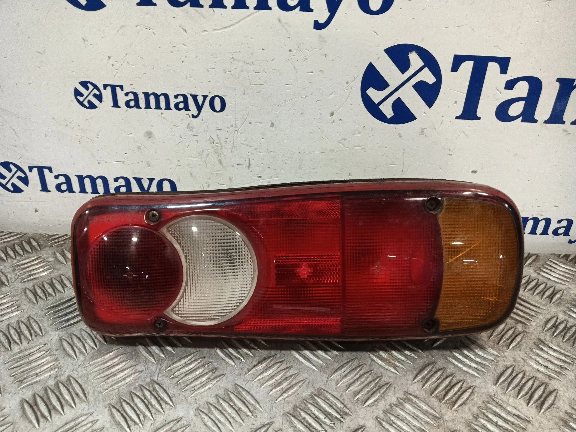 Piloto Trasero Izquierdo para Nissan Nt400 Cabstar (01/20214->)
