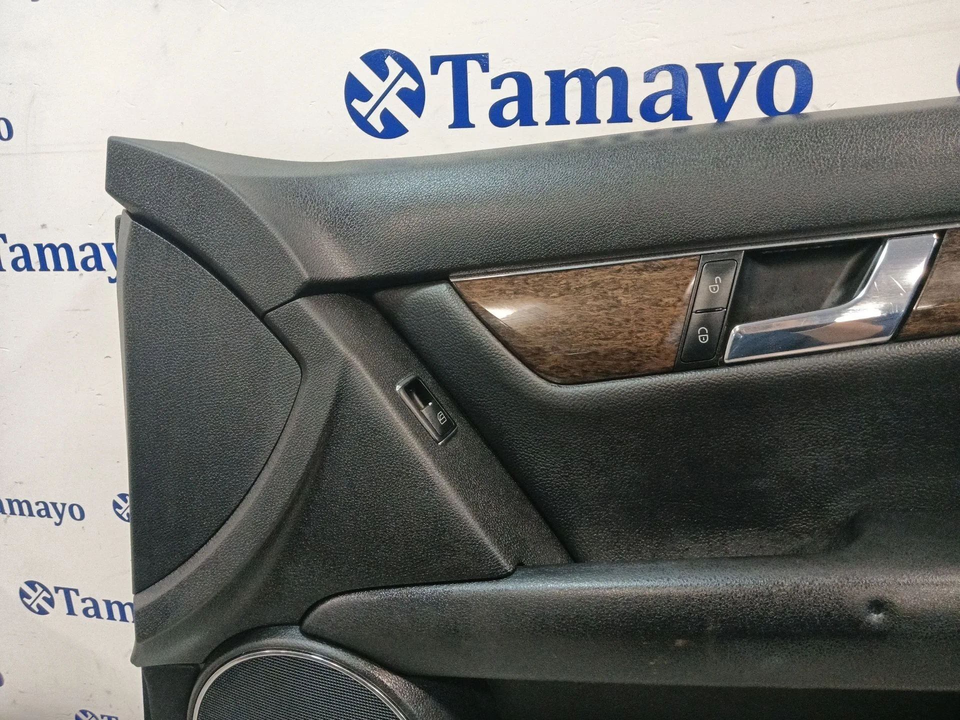 Guarnecido Puerta Delantera Derecha para Mercedes-Benz Clase C (W204)