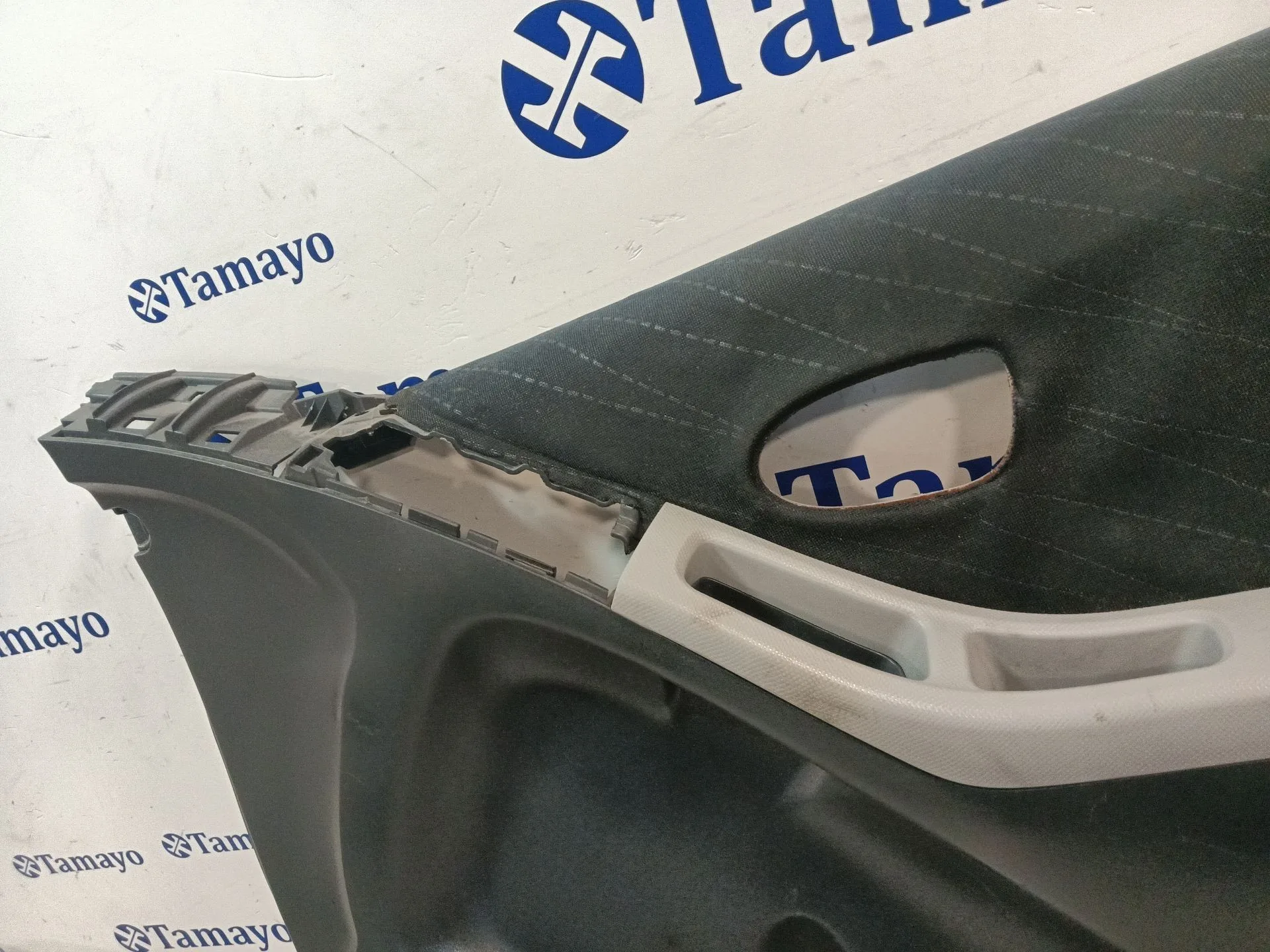 Guarnecido Puerta Delantera Derecha para Toyota Yaris (_P9_)