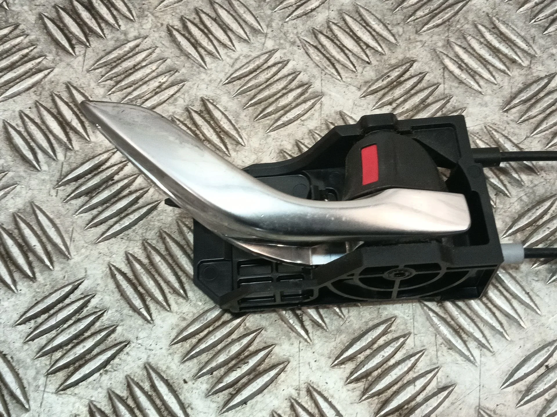 Cerradura Puerta Delantera Derecha para Mazda Cx-3 (Dk)