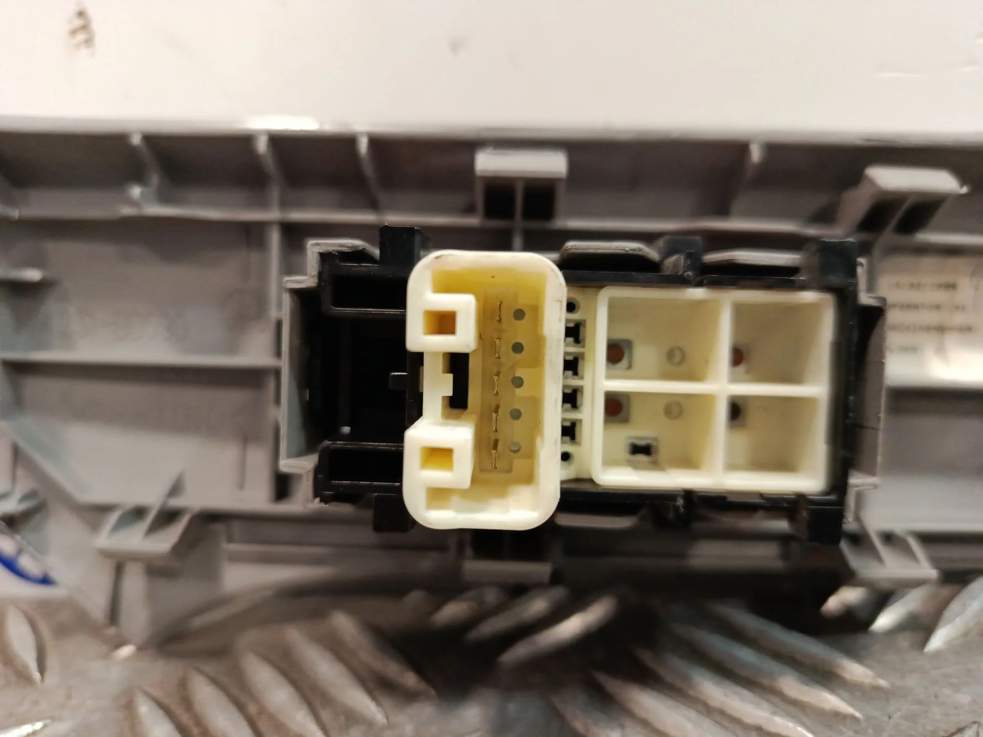 Maneta Elevalunas Delantera Derecha para Toyota Yaris (_P9_)