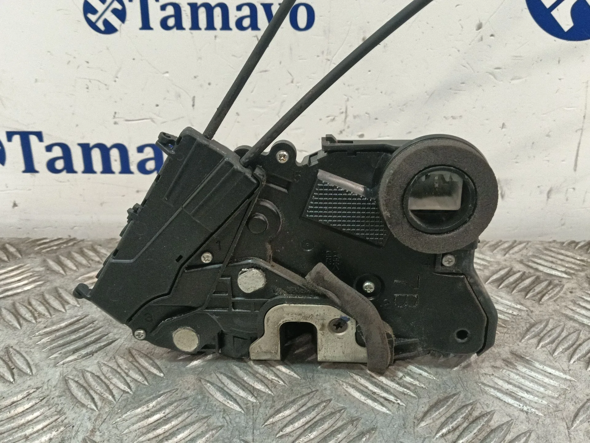 Cerradura Puerta Delantera Derecha para Toyota Yaris (_P9_)