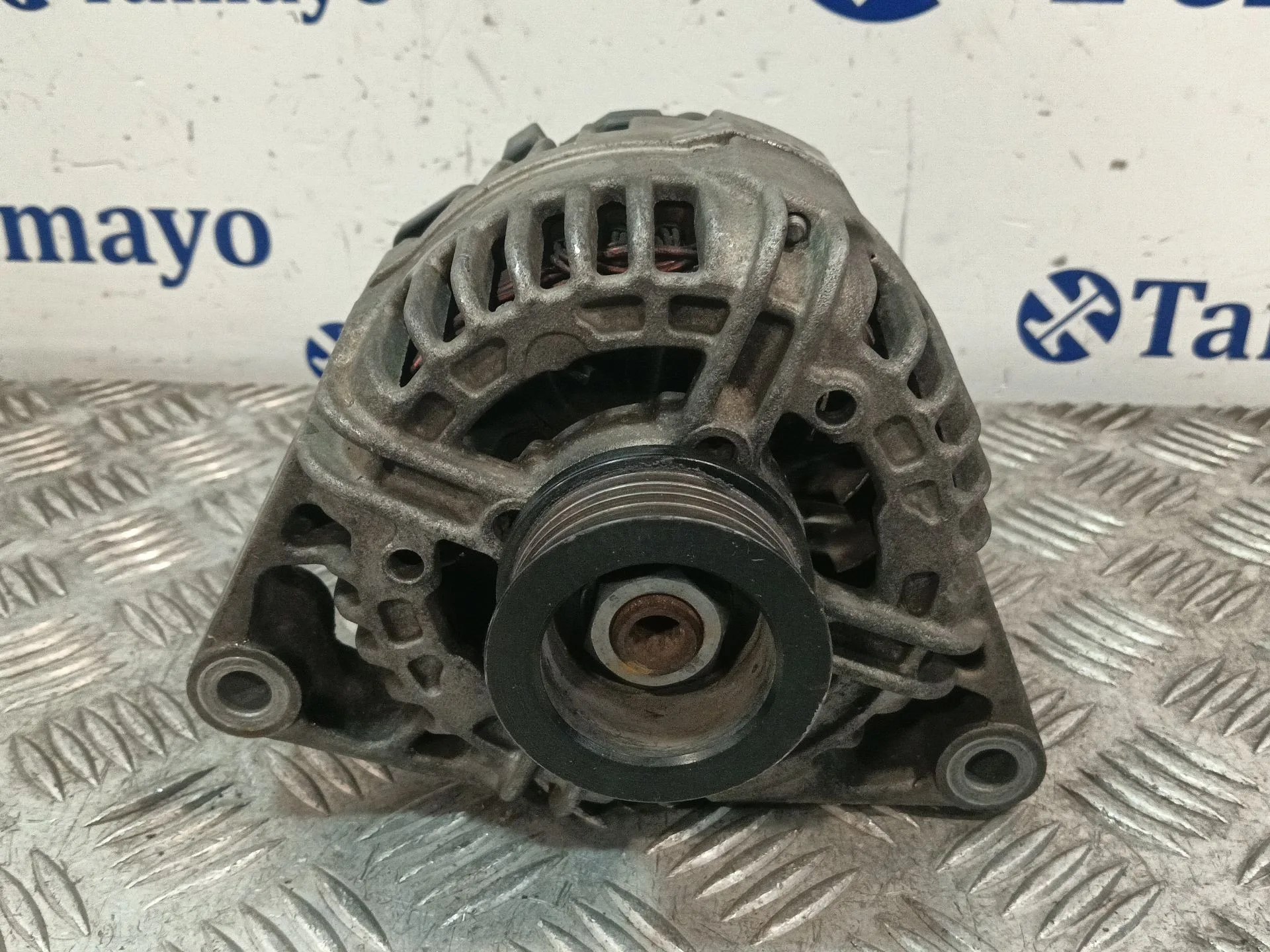 Alternador para Opel Corsa D (S07)