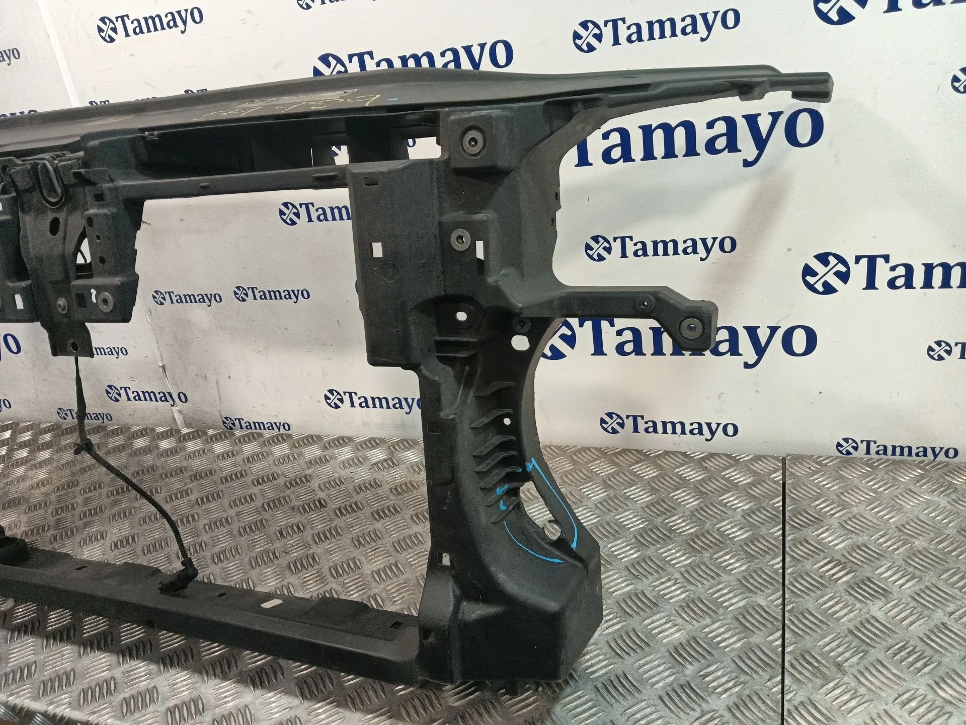 Panel Frontal para Volkswagen Passat B7 Variant (365)