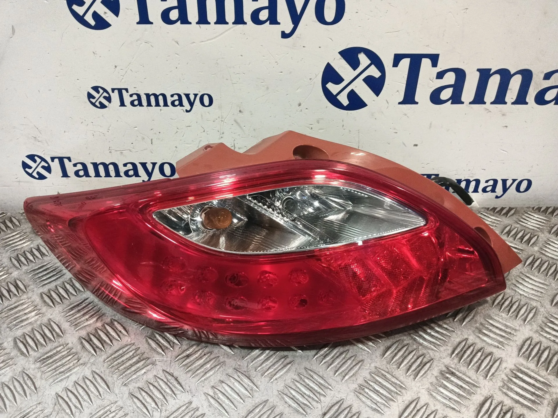 Piloto Trasero Izquierdo para Mazda 2 (De_, Dh_)