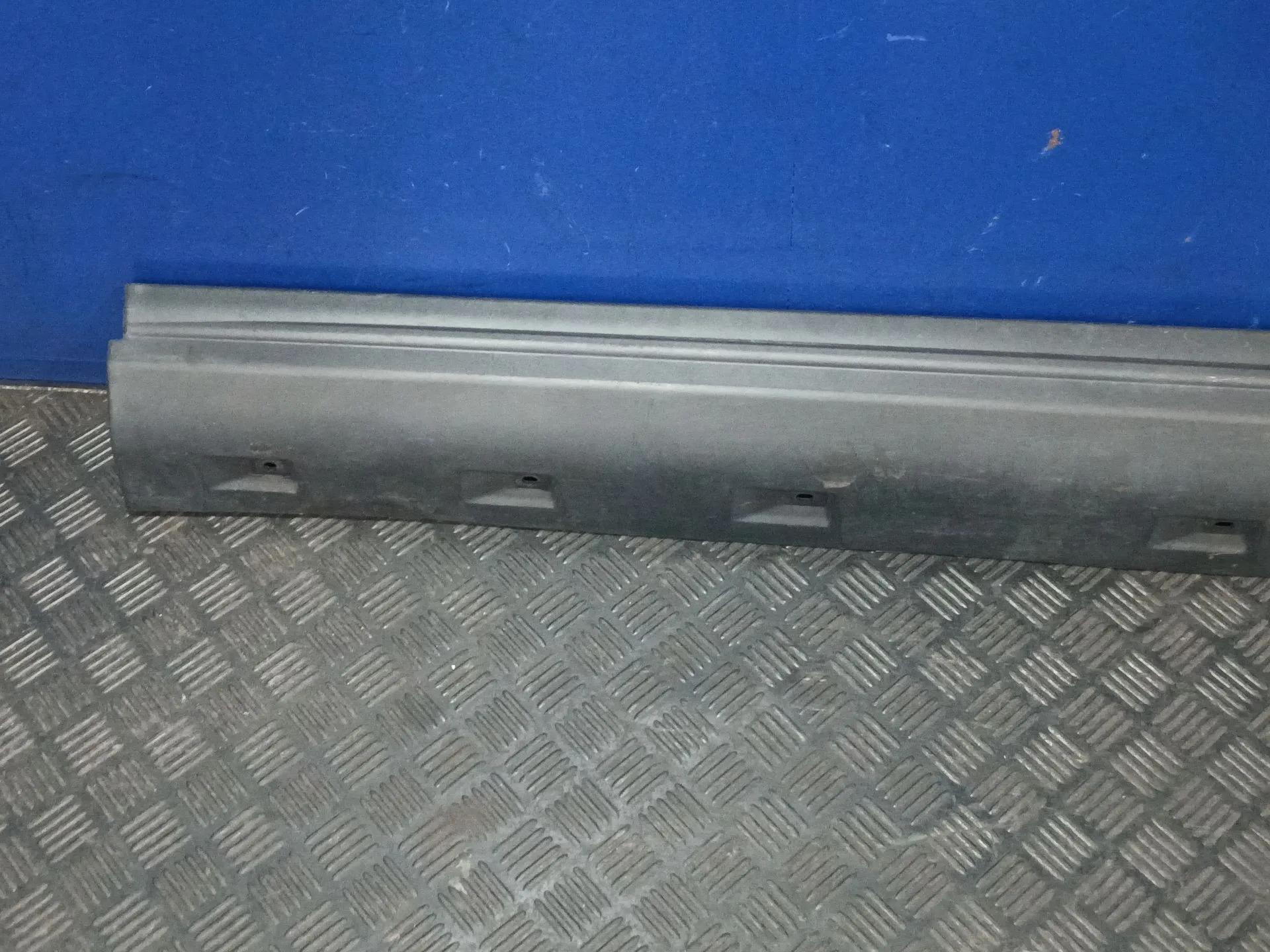 Spoiler Talonera Derecha para Land Rover Discovery Iv (L319)
