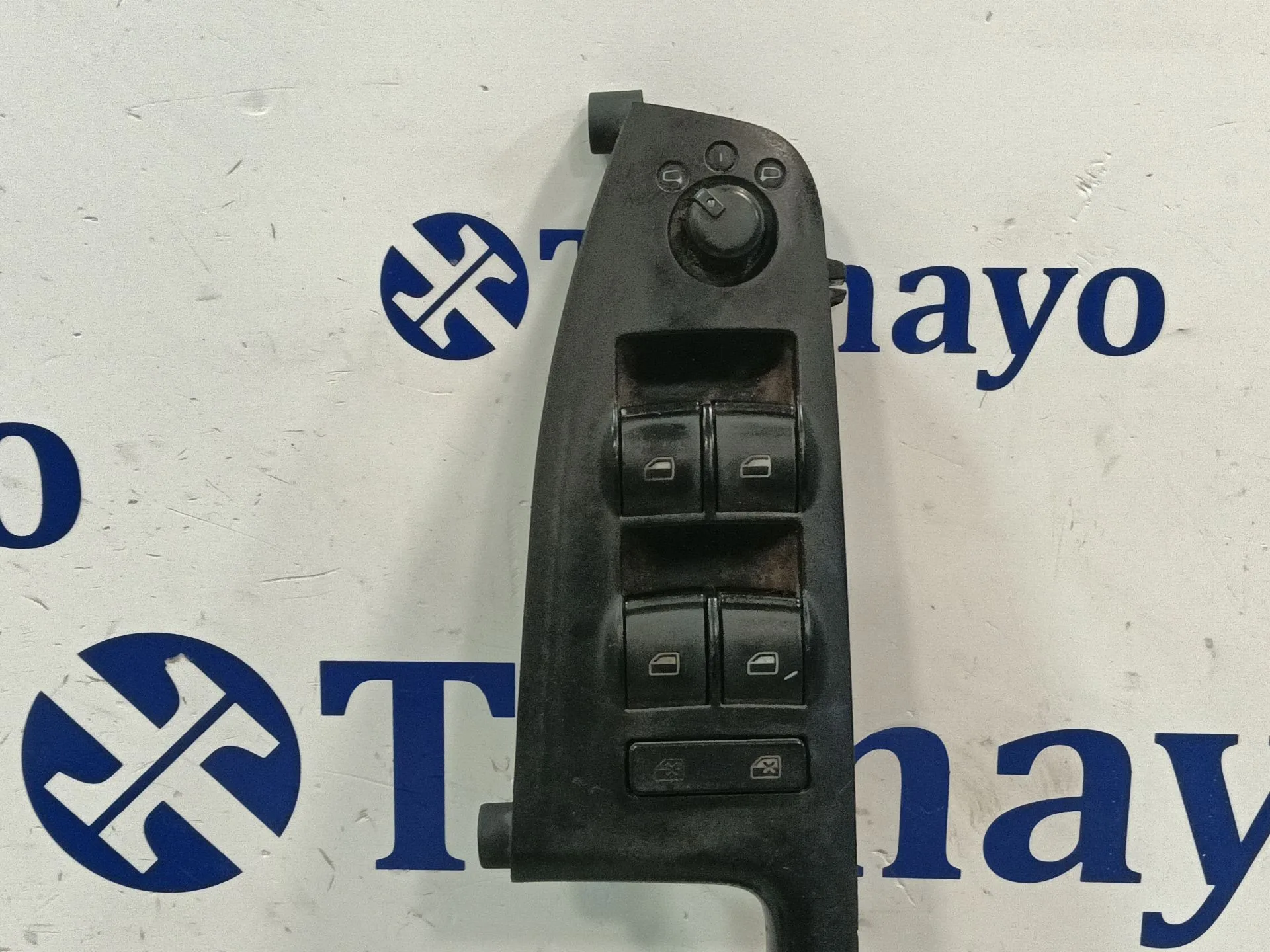 Mando Elevalunas Delantero Izquierdo para Audi A4 B7 Avant (8Ed)