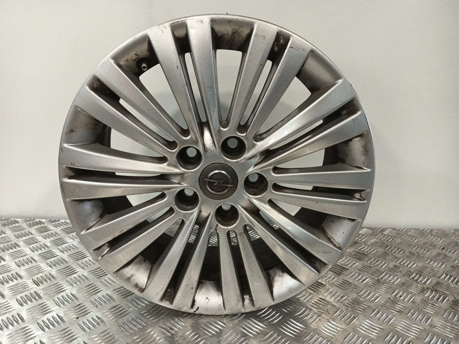 Llanta para Opel Astra J (P10)