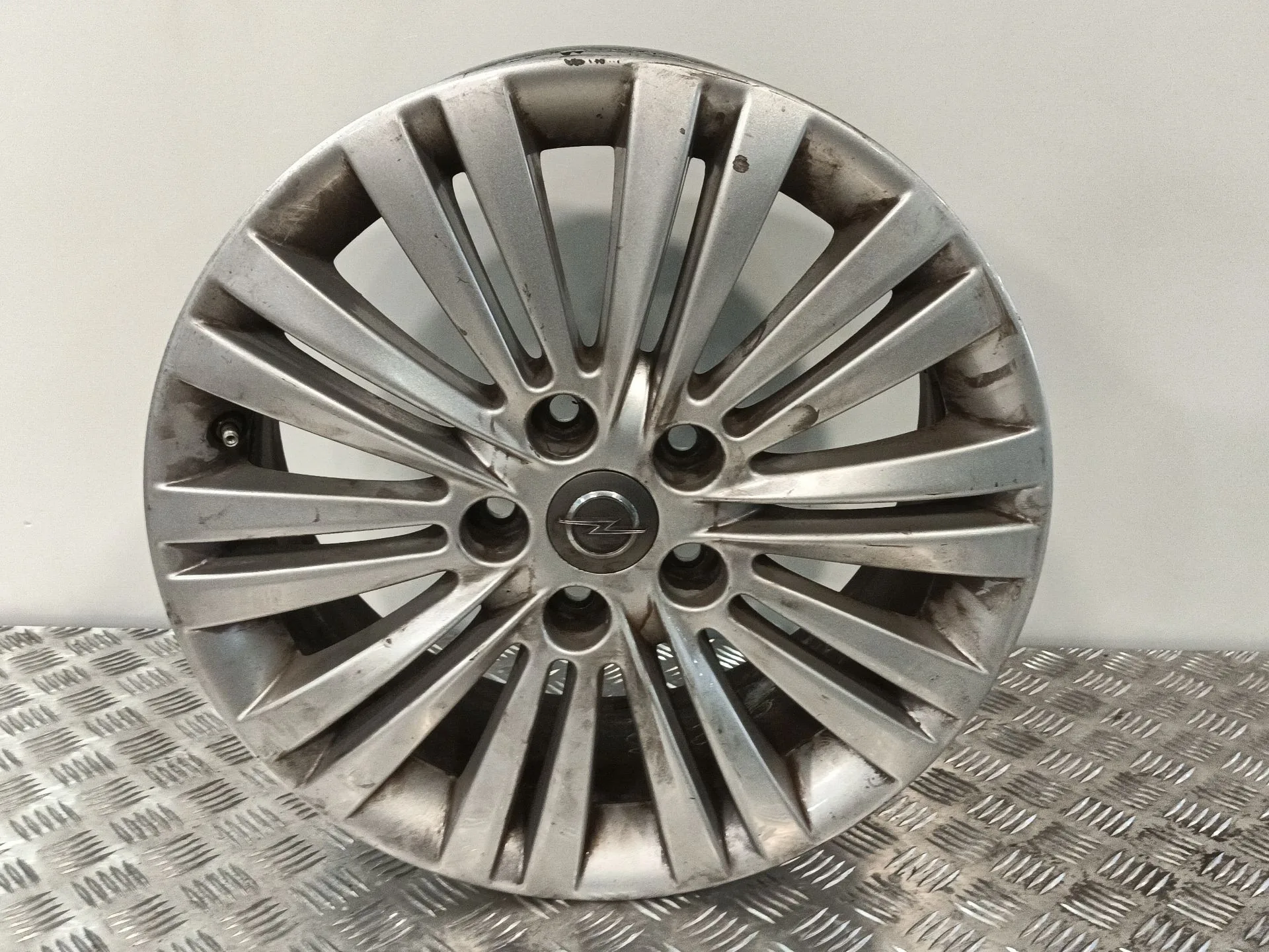 Llanta para Opel Astra J (P10)