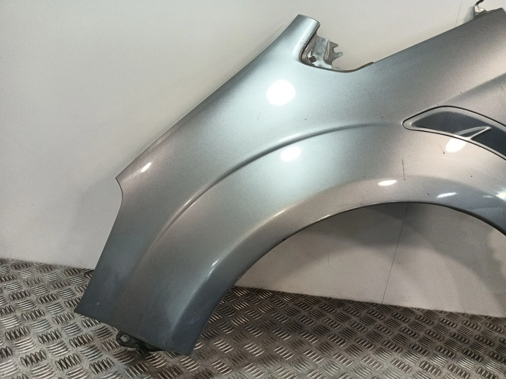 Aleta Delantera Izquierda para Ford S-Max (Wa6)