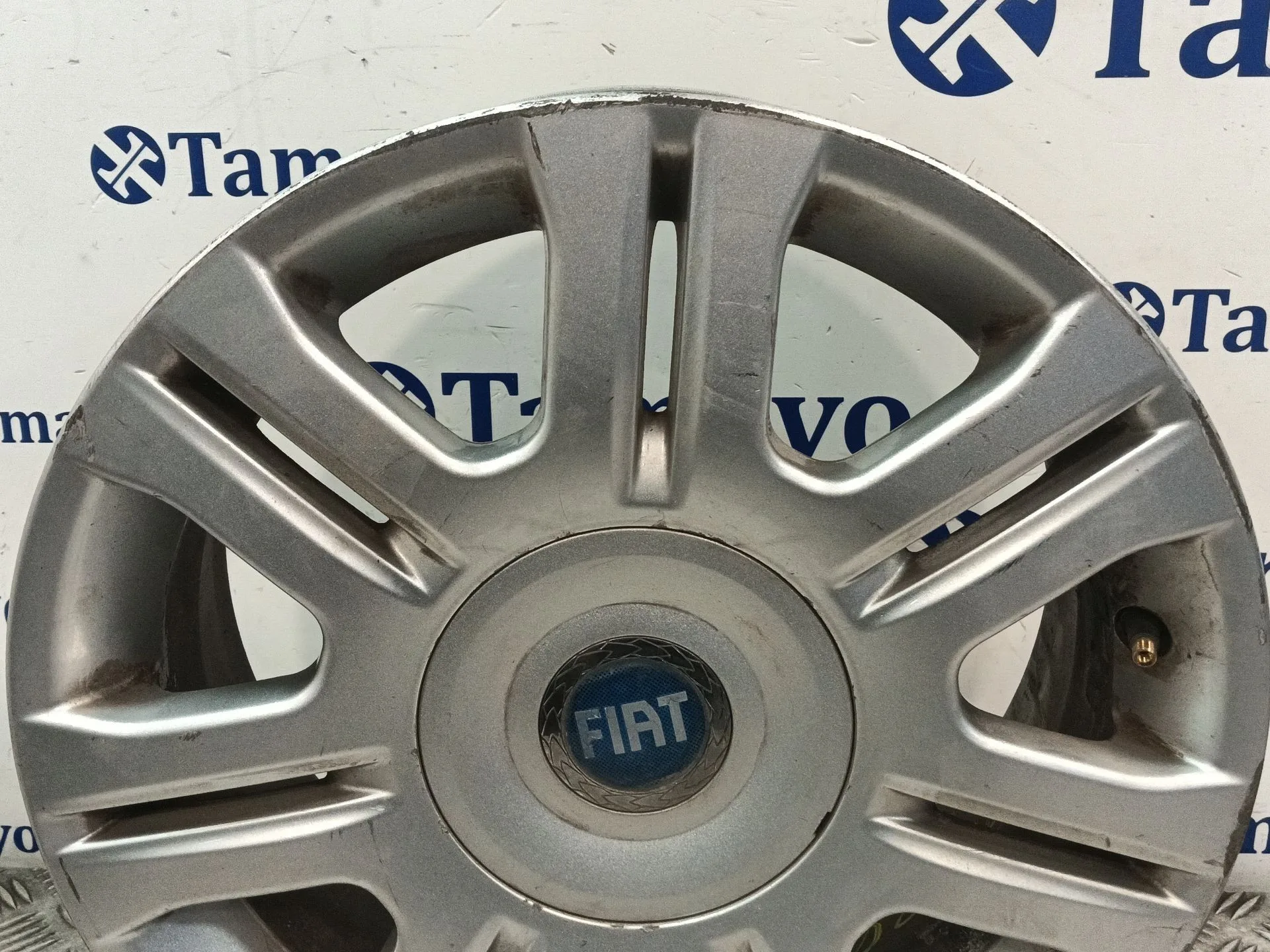 Llanta para Fiat Idea (135)