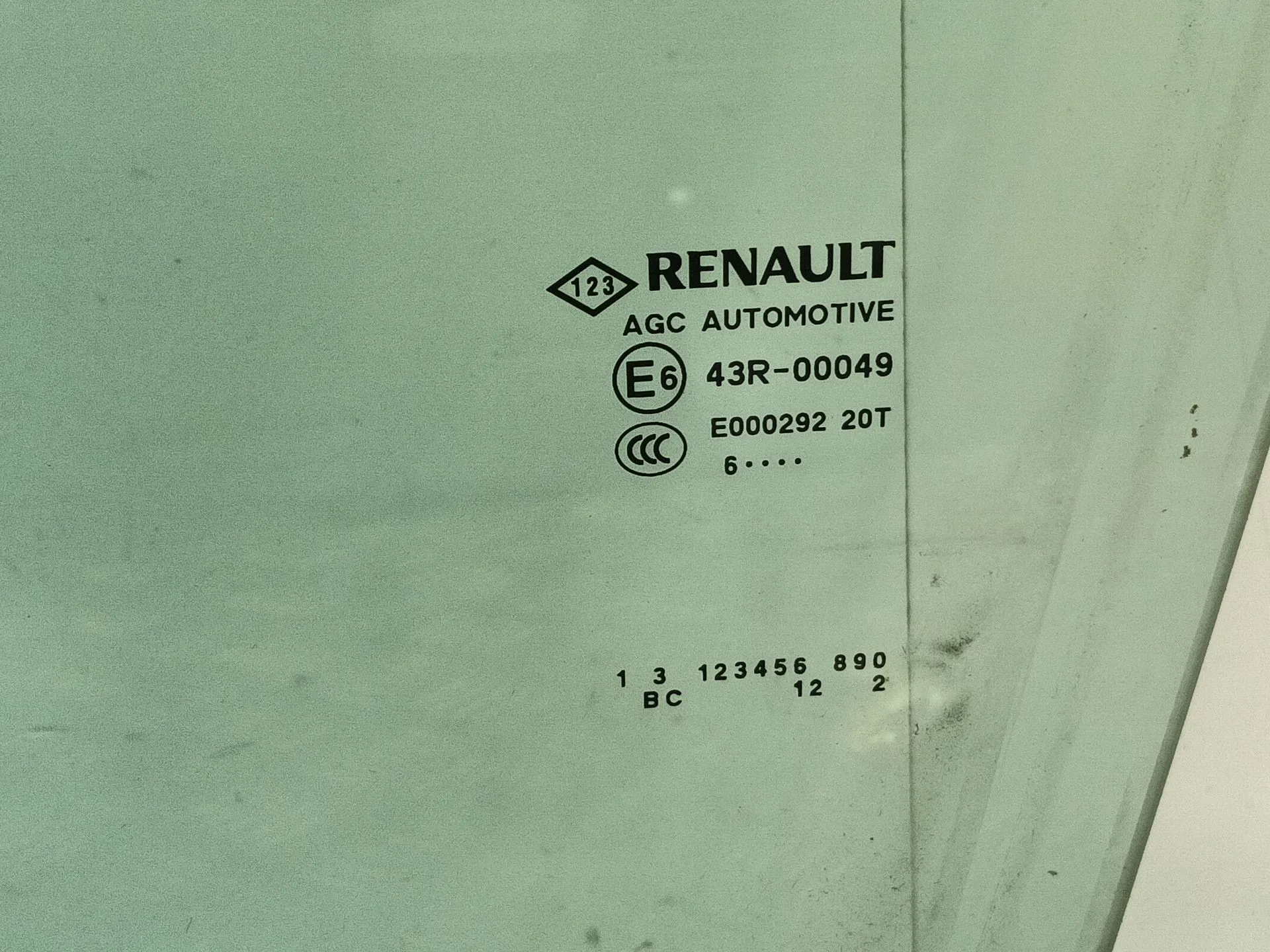 Luna Delantera Izquierda para Renault Scenic Iv (J9_)