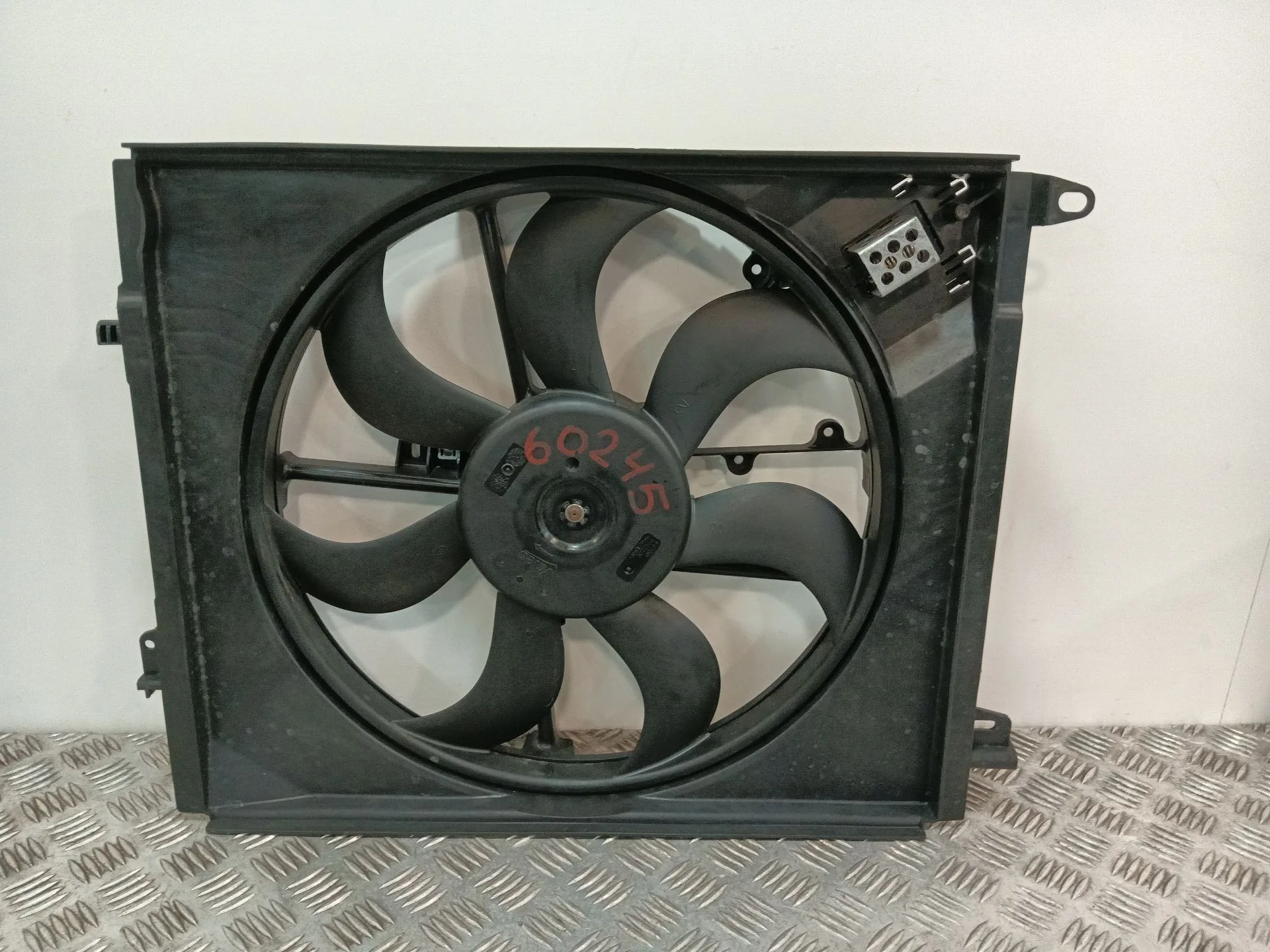 Electroventilador para Renault Scenic Iv (J9_)