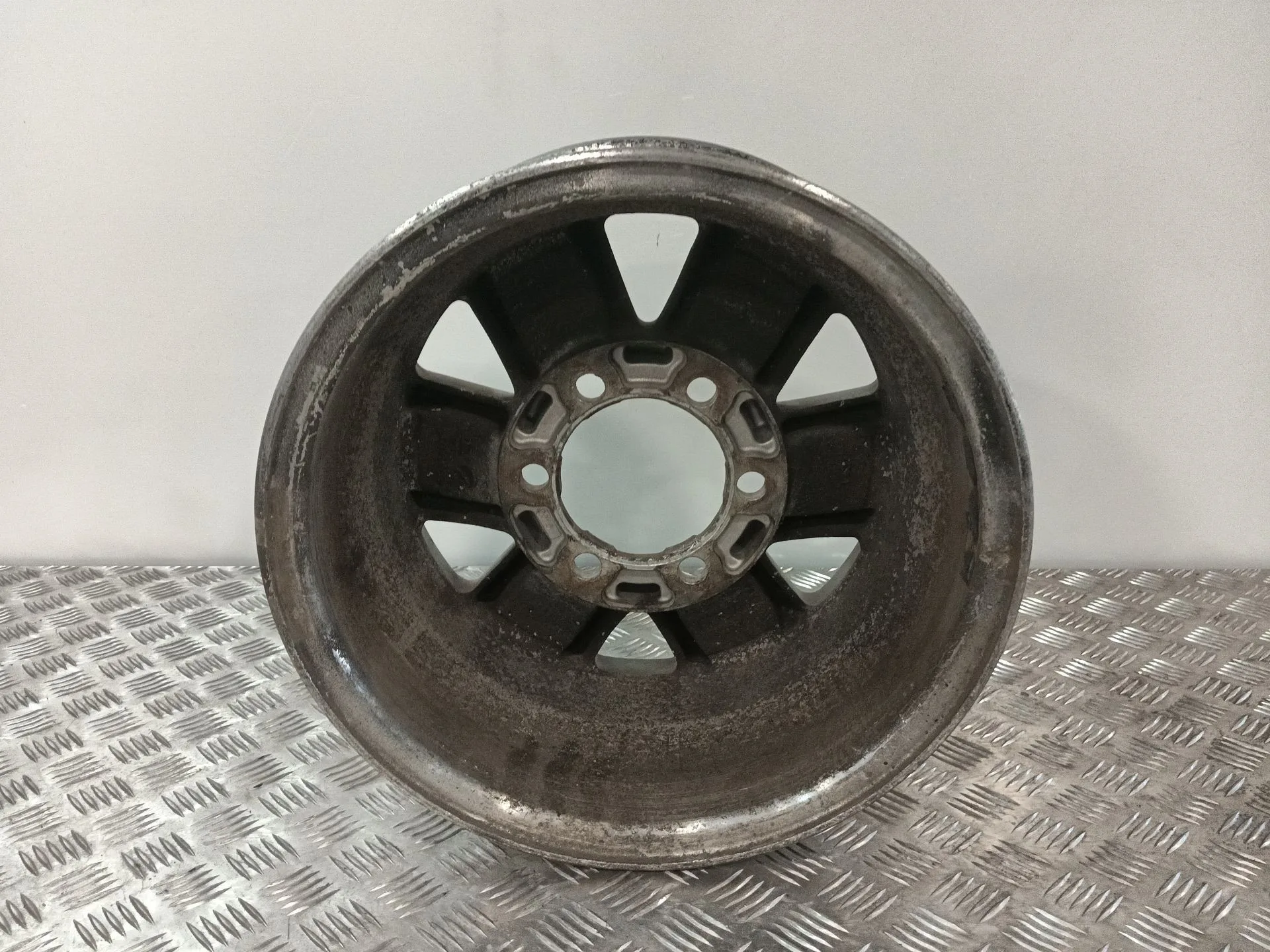 Llanta para Mitsubishi Montero Canvas Top (V2_C, V4_C)