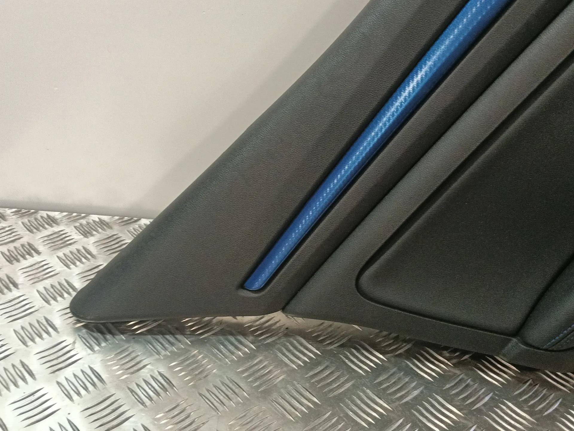 Guarnecido Puerta Trasera Izquierda para Renault Megane Iv Hatchback (B9A/M/N_)