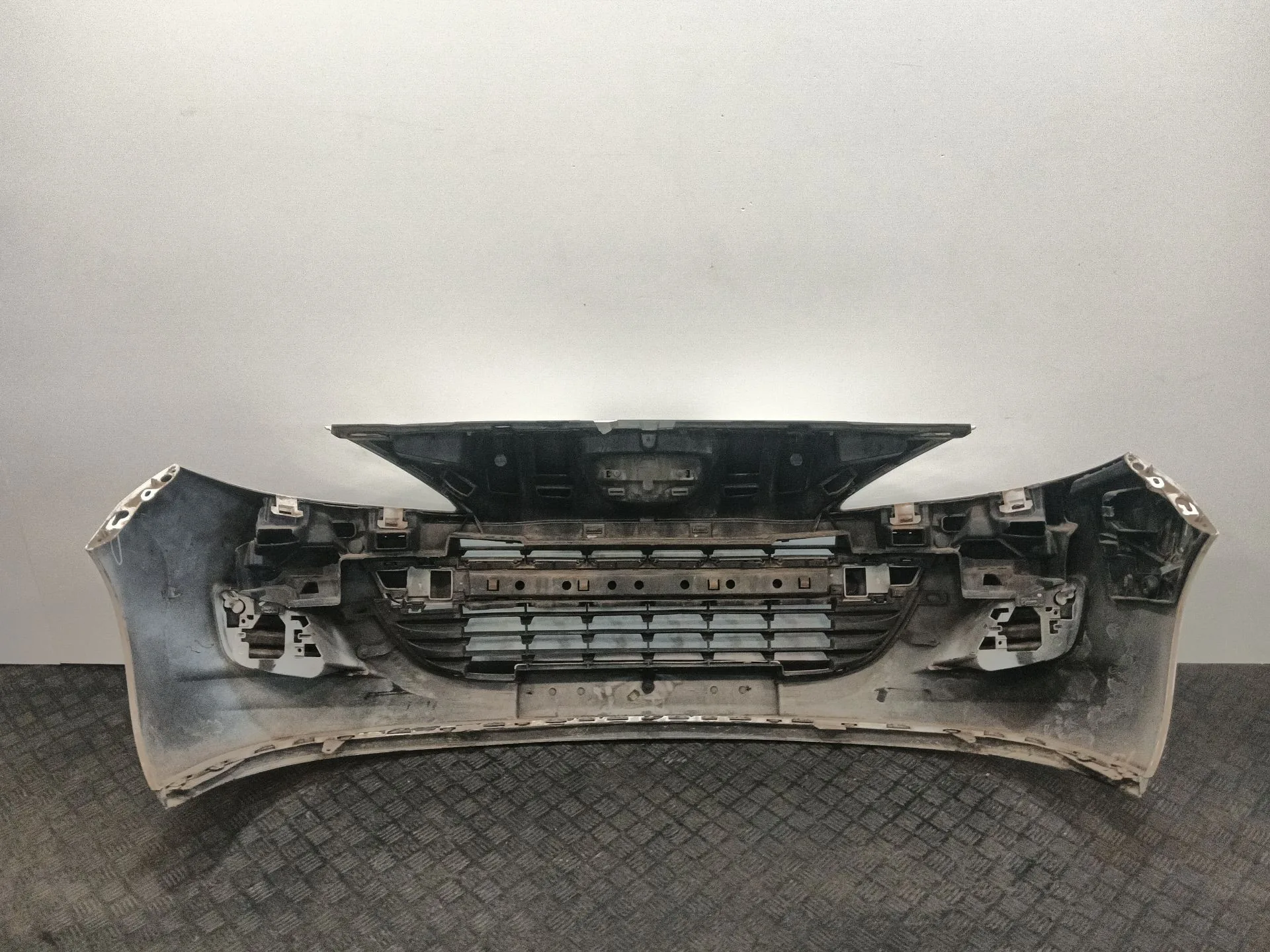 Paragolpes Delantero para Peugeot 207/207+ (Wa_, Wc_)
