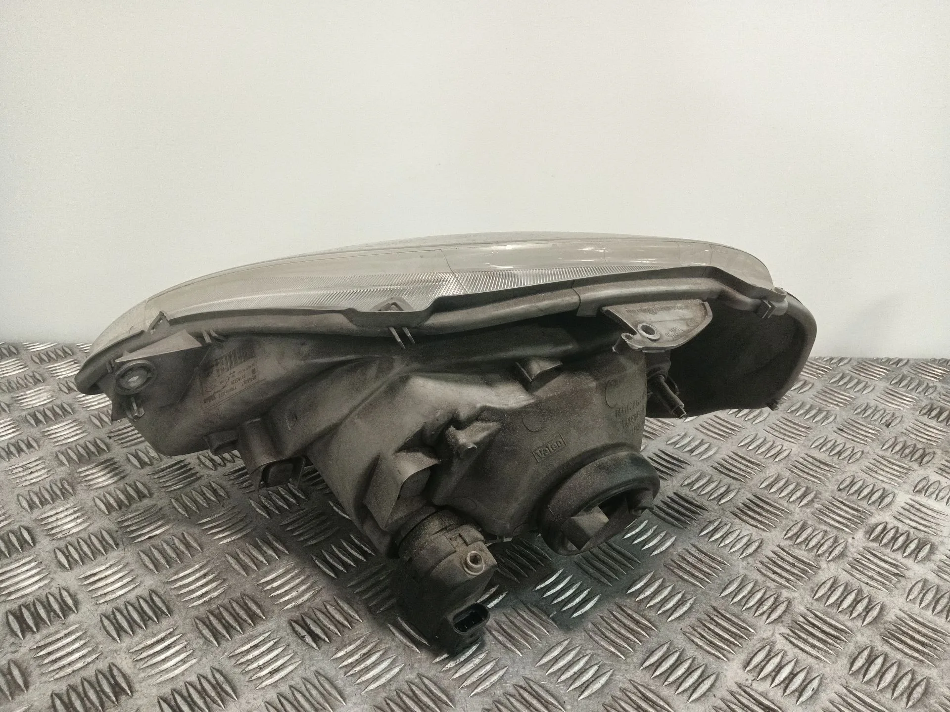Faro Derecho para Opel Vivaro A Furgoneta (X83)