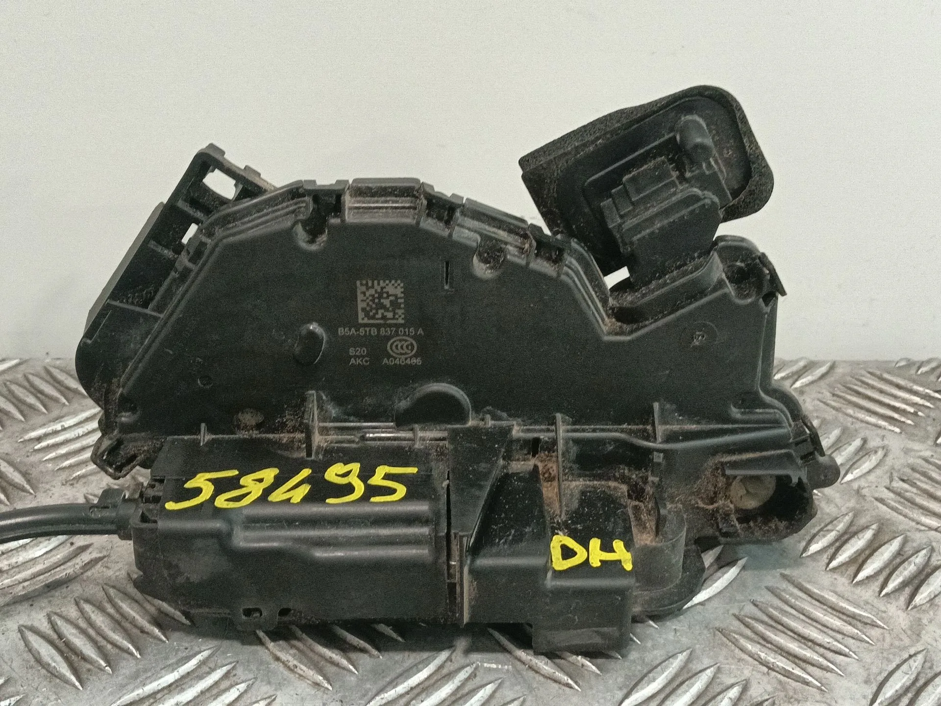 Cerradura Puerta Delantera Izquierda para Skoda Octavia Lim. (5E3)