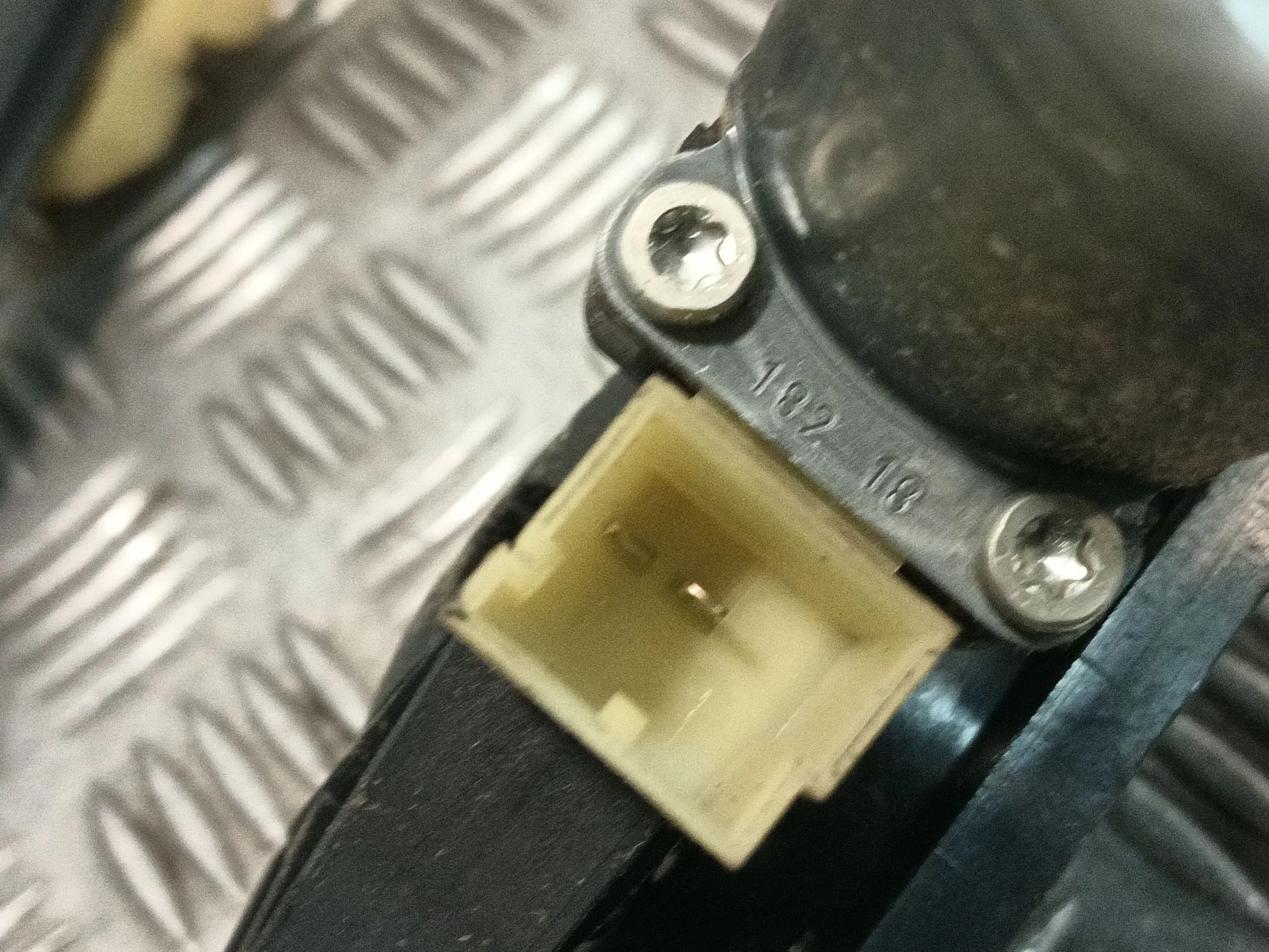 Elevalunas Delantero Derecho para Skoda Octavia Lim. (5E3)