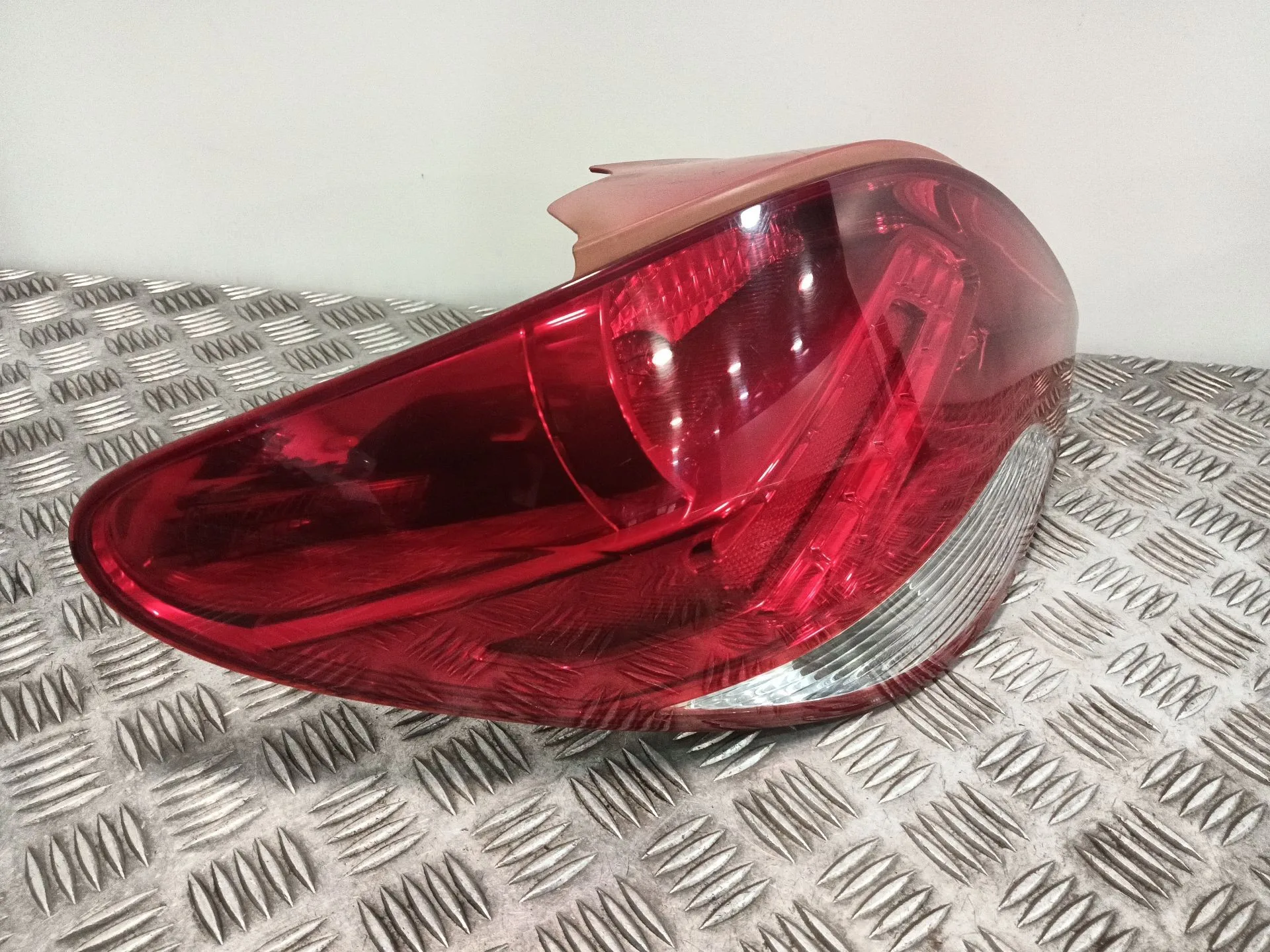 Piloto Trasero Izquierdo para Peugeot 207/207+ (Wa_, Wc_)