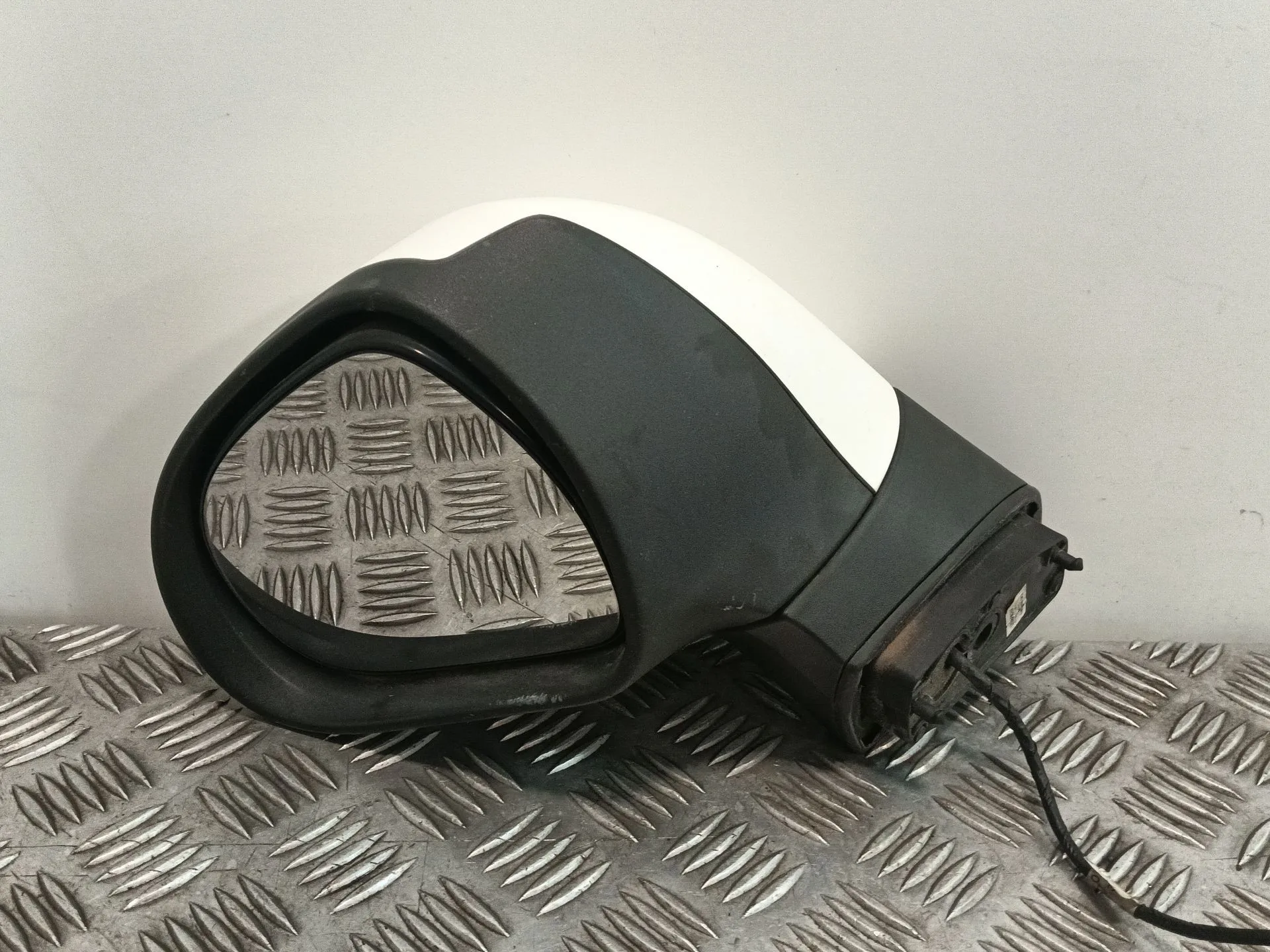 Retrovisor Izquierdo para Peugeot 207/207+ (Wa_, Wc_)