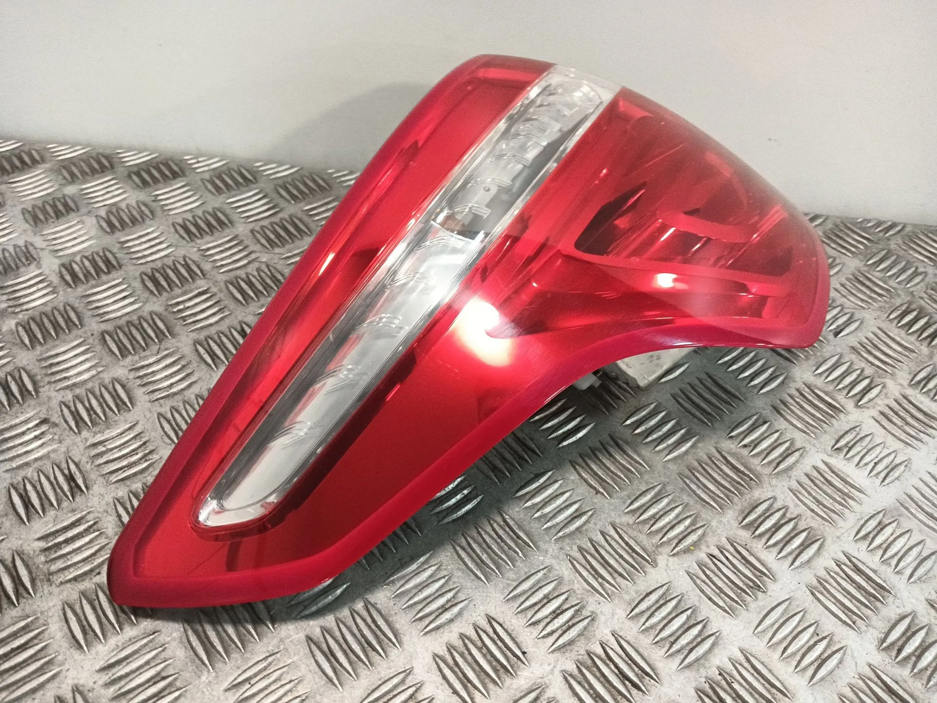 Piloto Trasero Izquierdo para Citroën C4 Picasso I Monospace (Ud_)