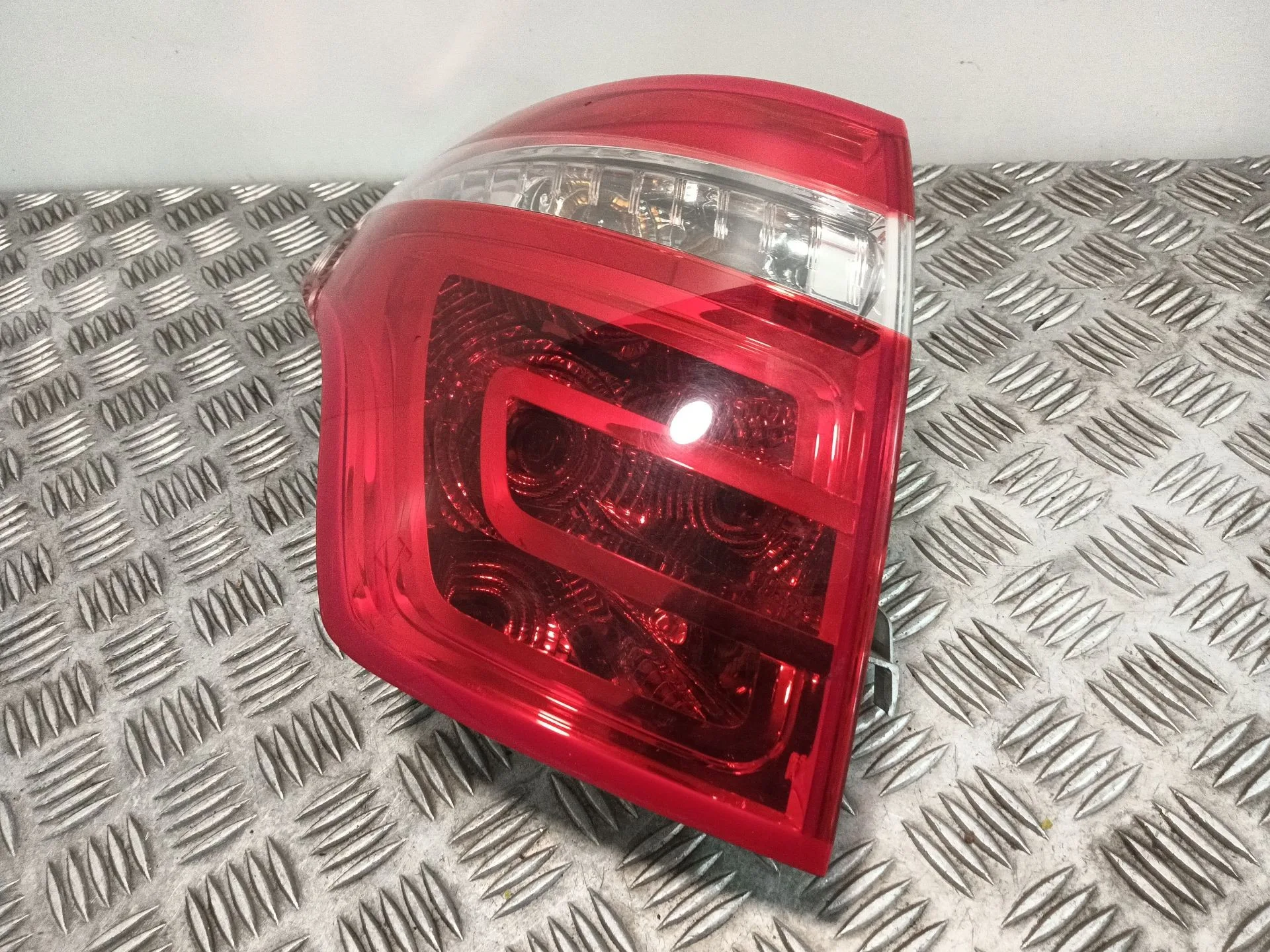 Piloto Trasero Izquierdo para Citroën C4 Picasso I Monospace (Ud_)