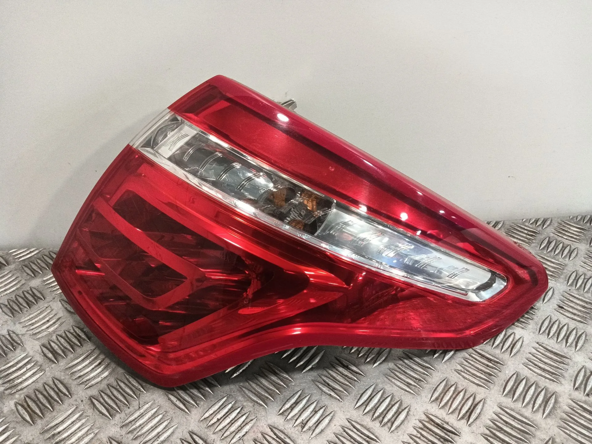 Piloto Trasero Derecho para Citroën C4 Picasso I Monospace (Ud_)