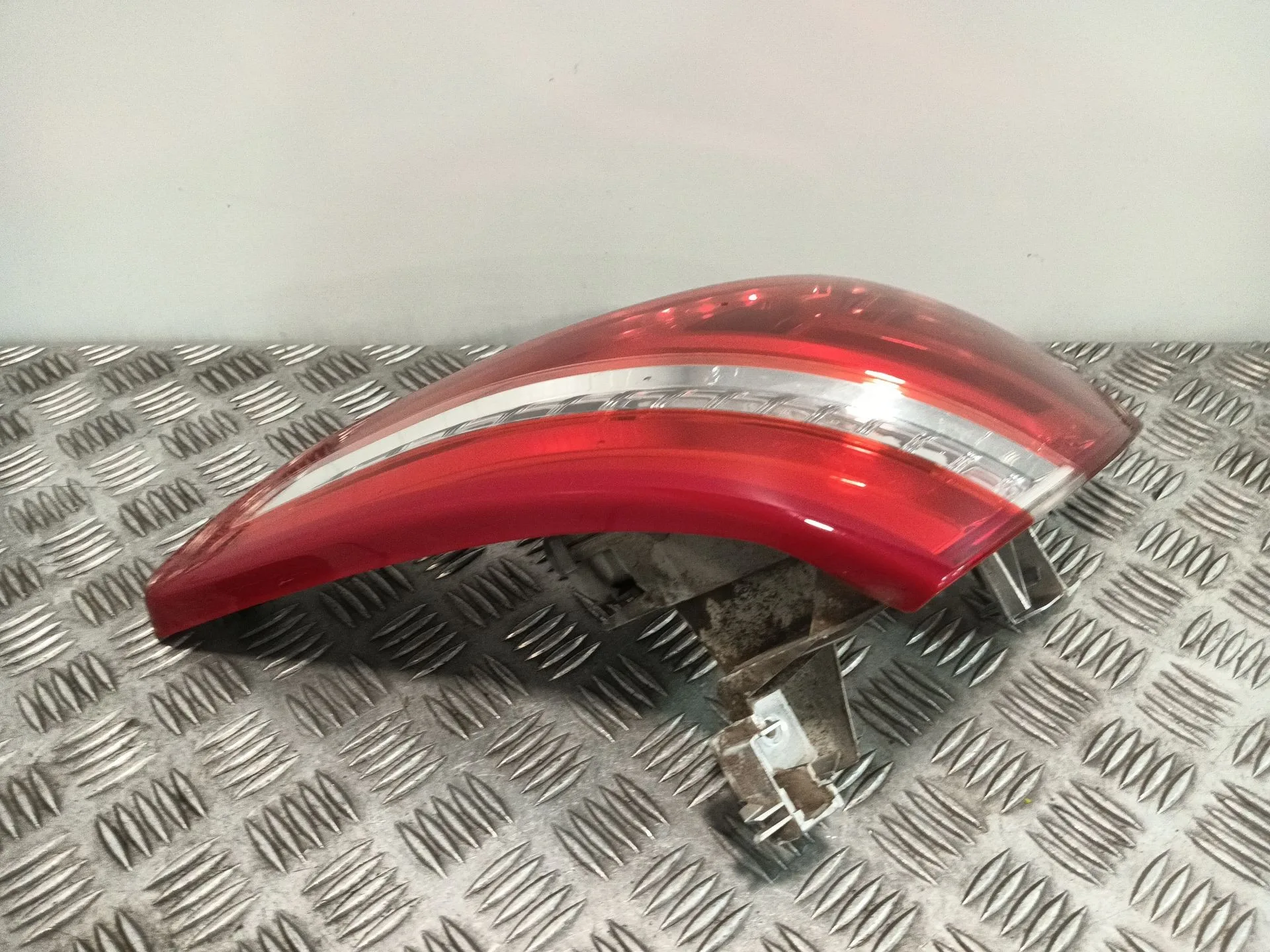 Piloto Trasero Derecho para Citroën C4 Picasso I Monospace (Ud_)
