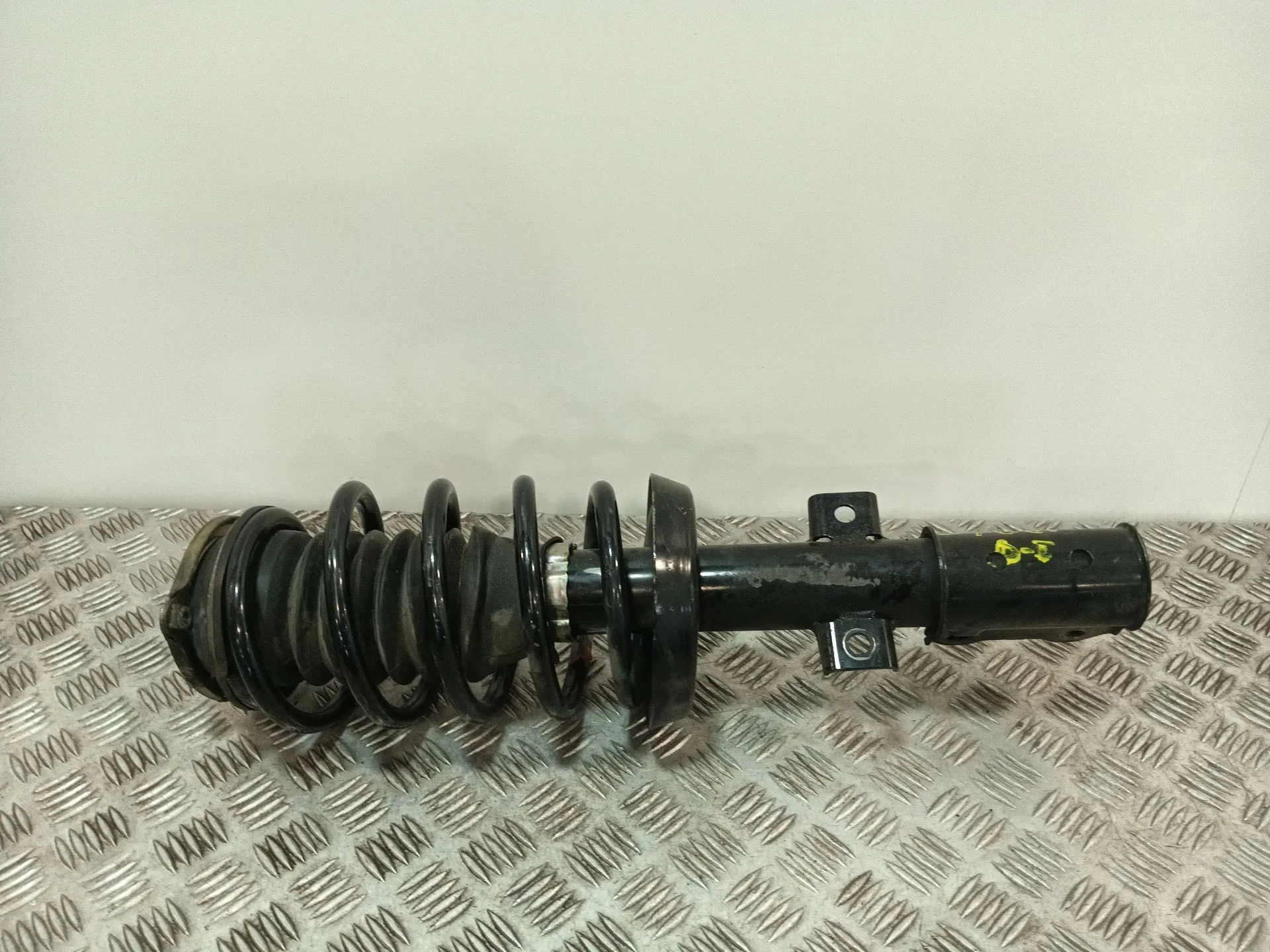 Amortiguador Delantero Izquierdo para Saab 9-5 (Ys3E)