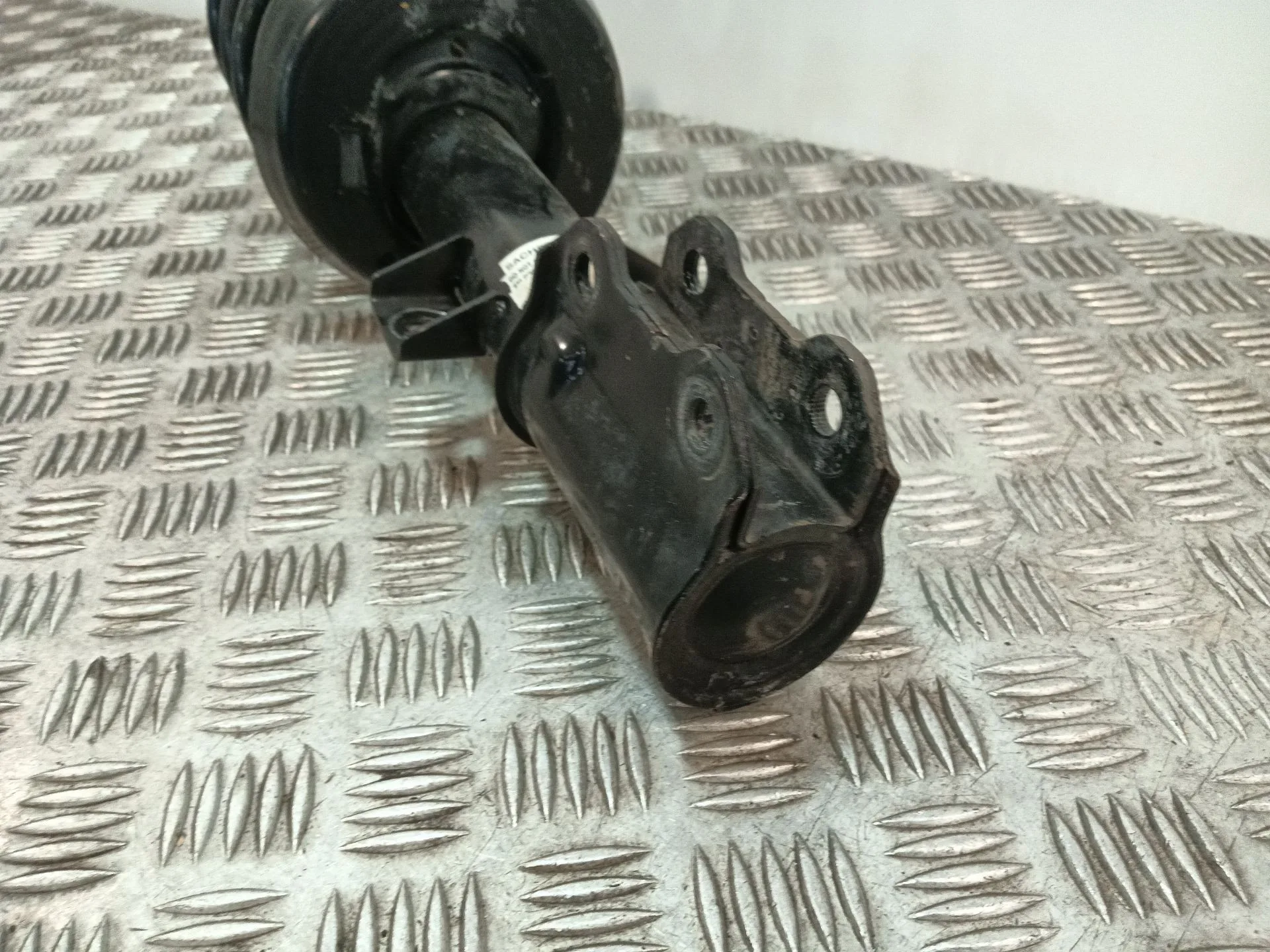 Amortiguador Delantero Derecho para Saab 9-5 (Ys3E)