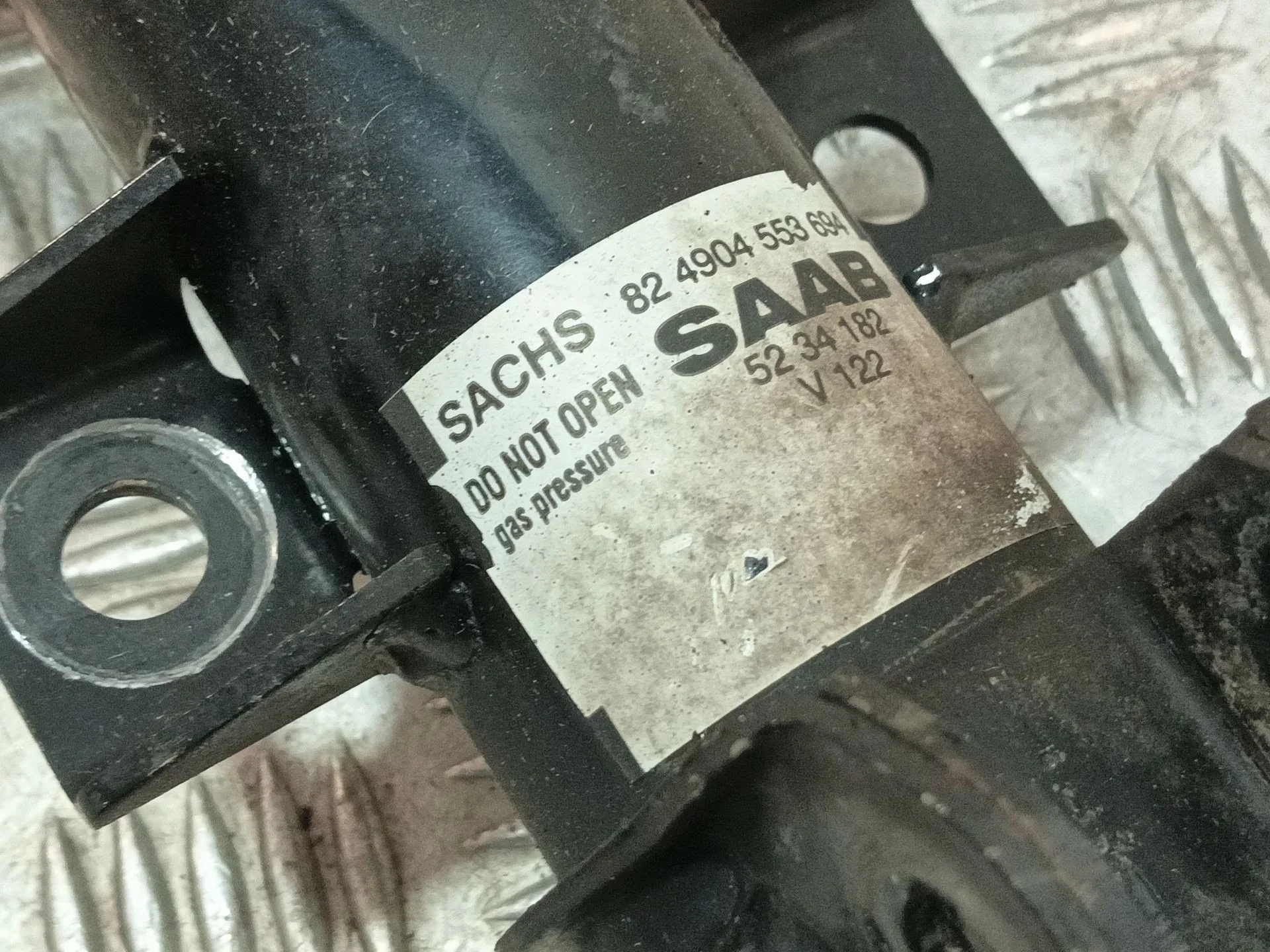 Amortiguador Delantero Derecho para Saab 9-5 (Ys3E)