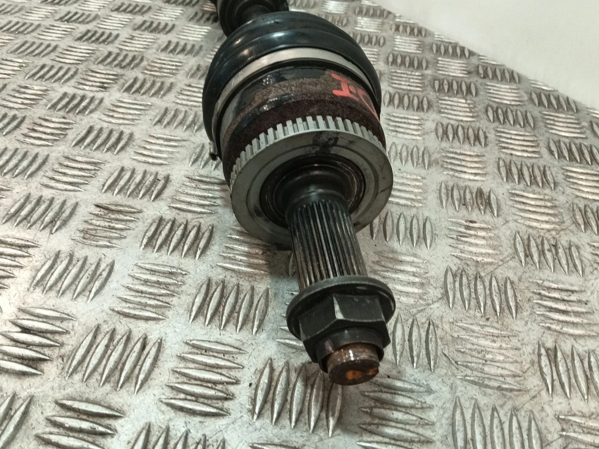 Transmision Delantera Izquierda para Kia Carnival