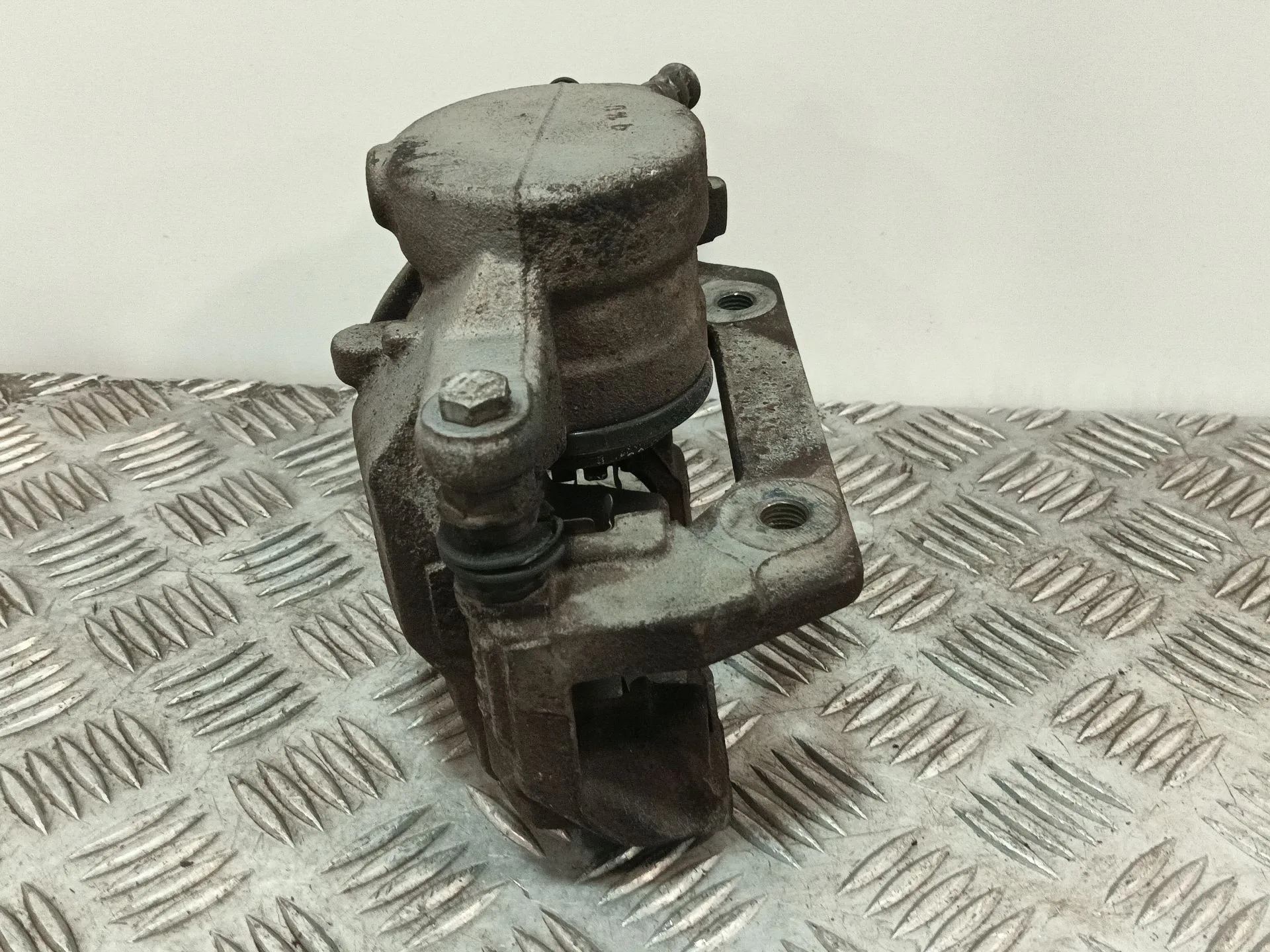 Pinza Freno Delantera Izquierda para Mercedes-Benz Clase B (W245)