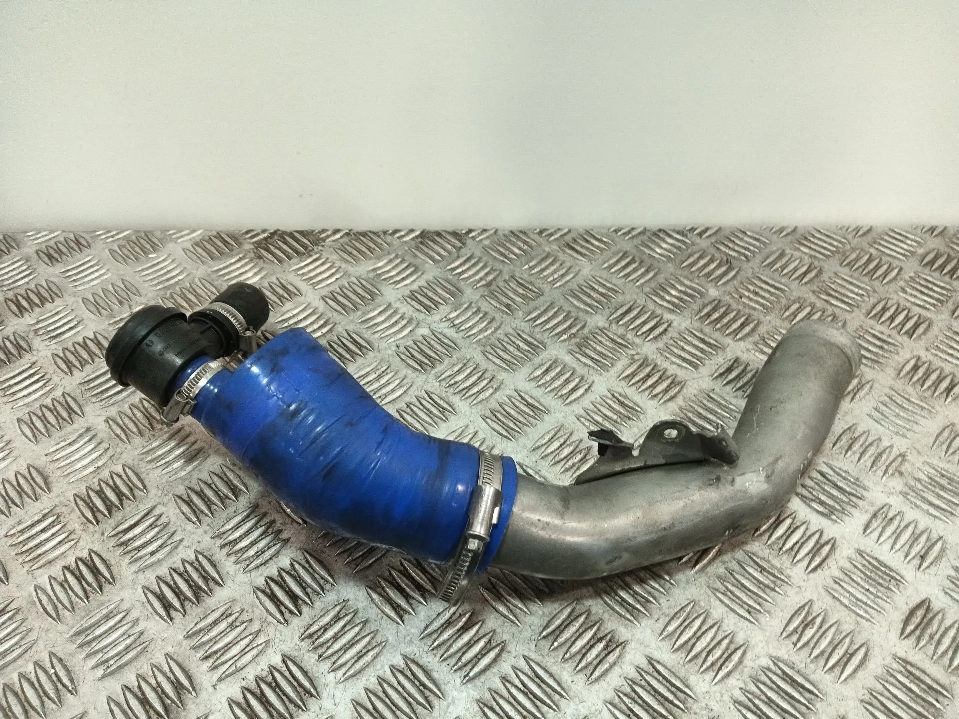 Tubo para Audi A6 C5 (4B2, 4B4)