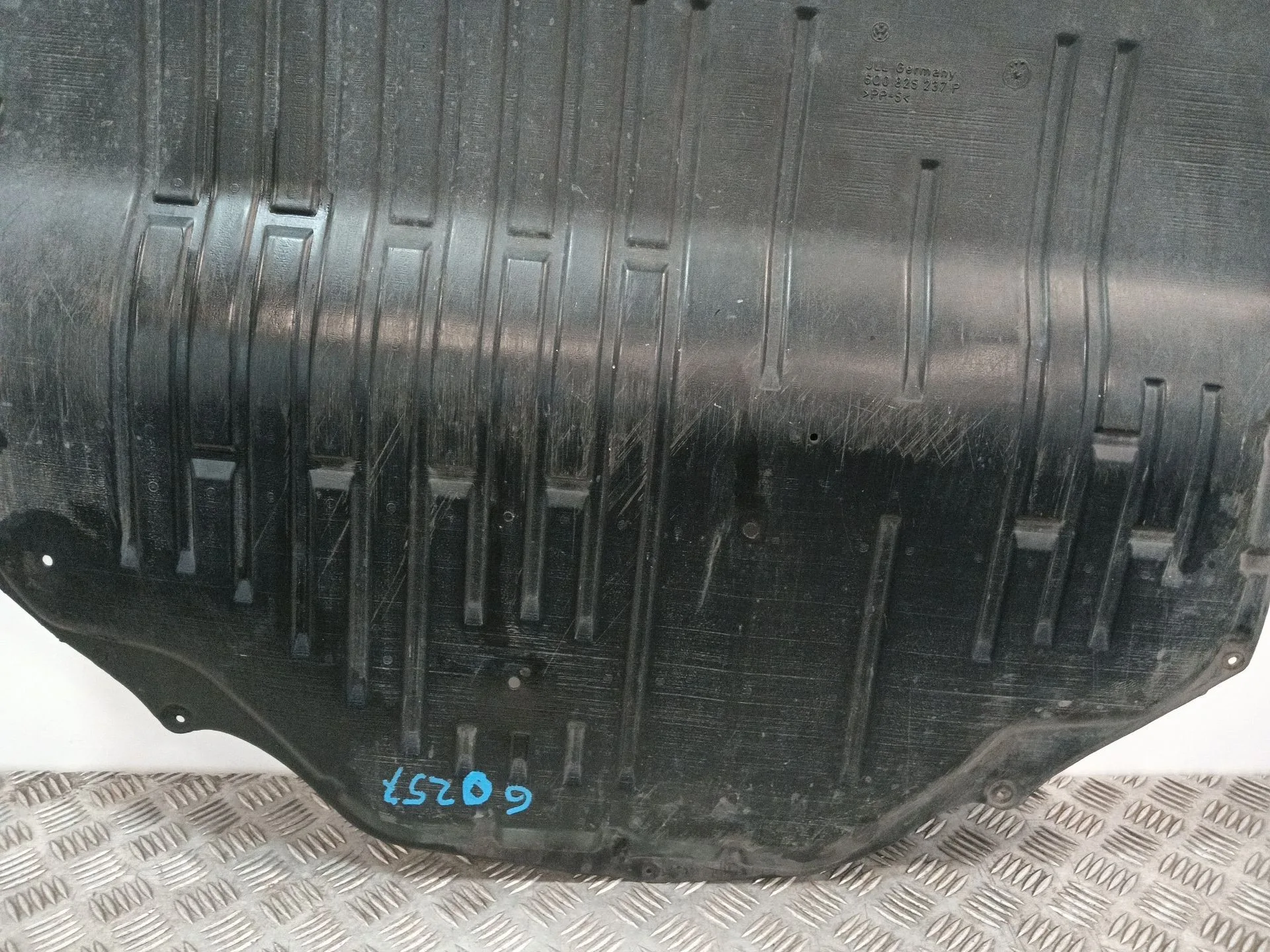 Cubrecarter para Volkswagen Polo Iv (9N_, 9A_)