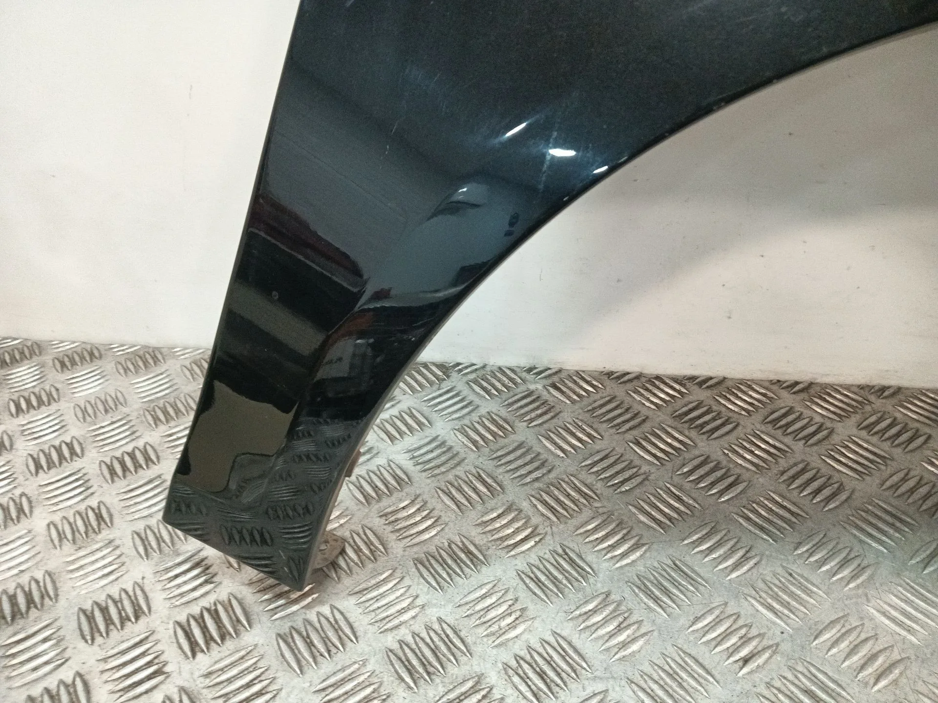 Aleta Delantera Derecha para Volkswagen Eos (1F7, 1F8)