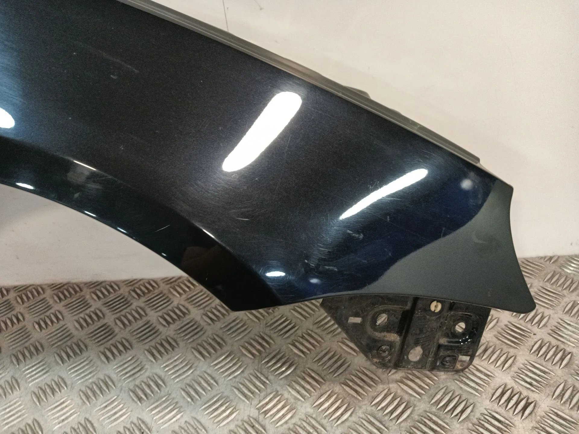Aleta Delantera Derecha para Volkswagen Eos (1F7, 1F8)