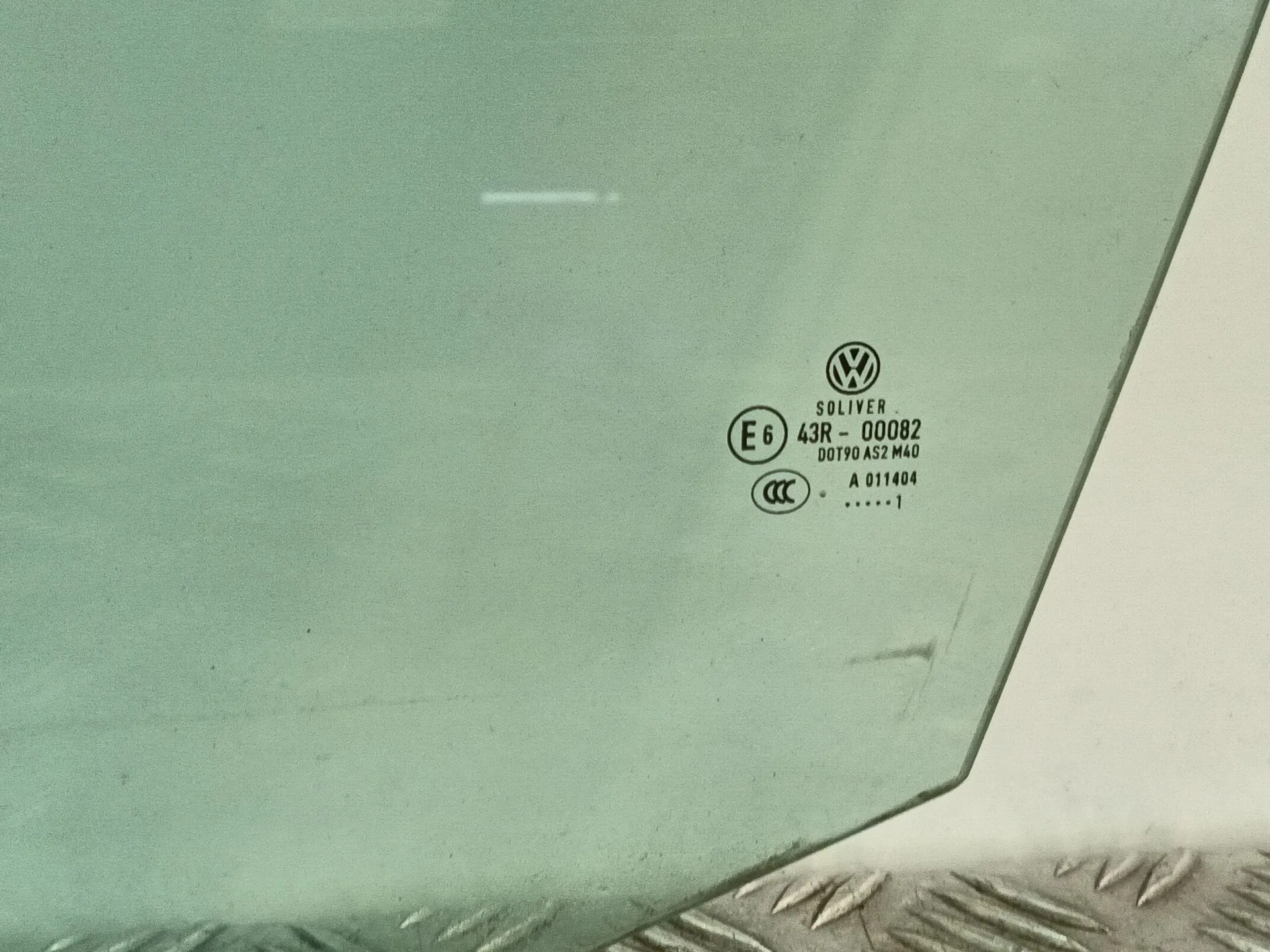 Luna Delantera Izquierda para Volkswagen Passat B7 Variant (365)