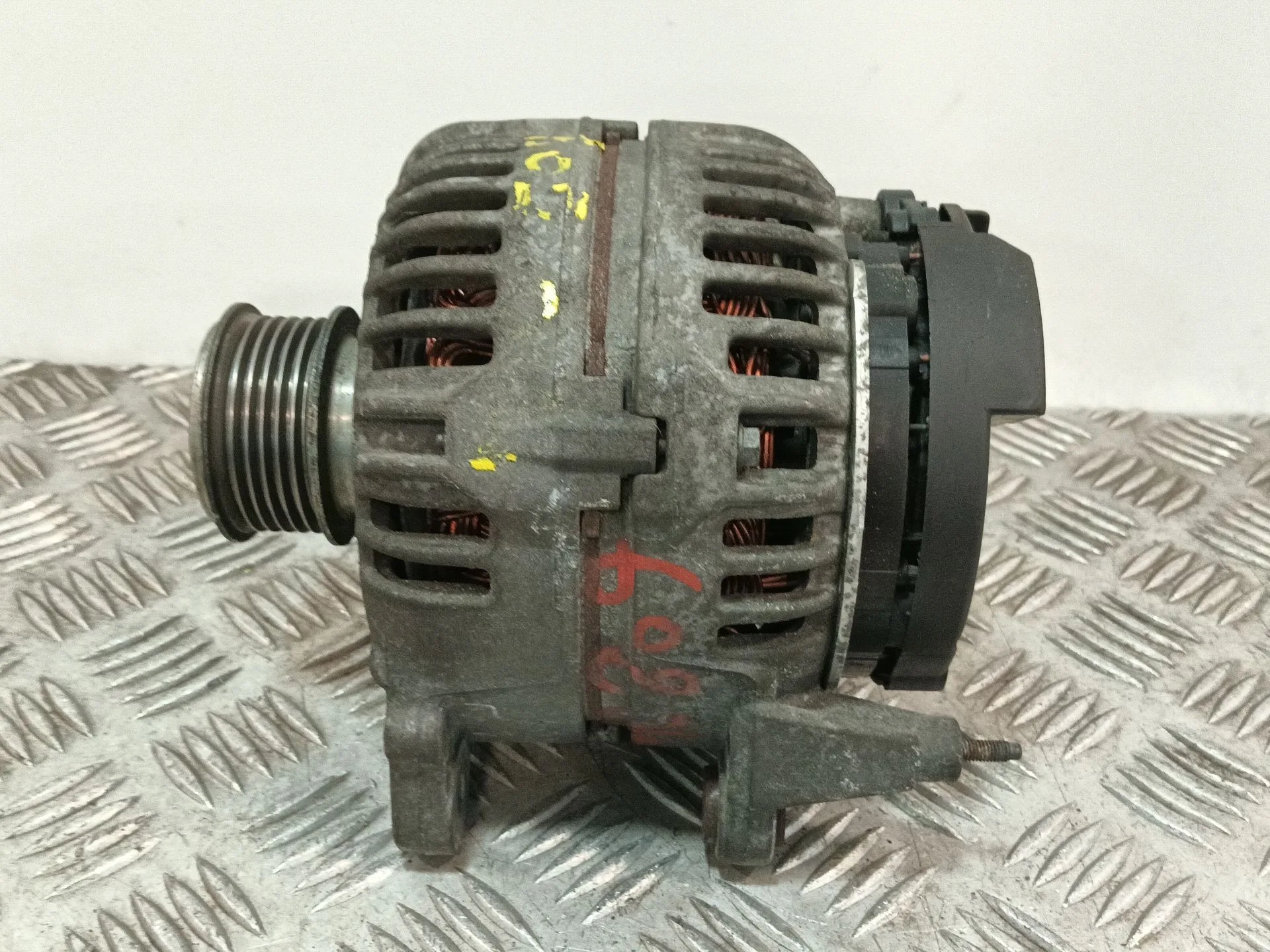 Alternador para Seat Ibiza Iv (6J5, 6P1)