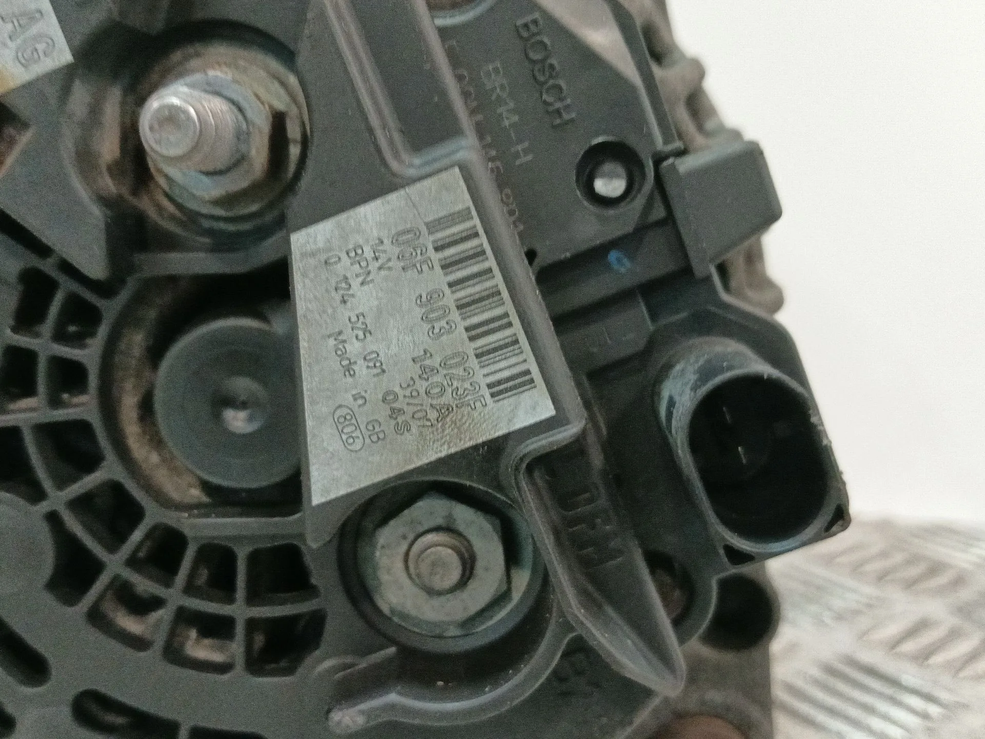 Alternador para Seat Ibiza Iv (6J5, 6P1)
