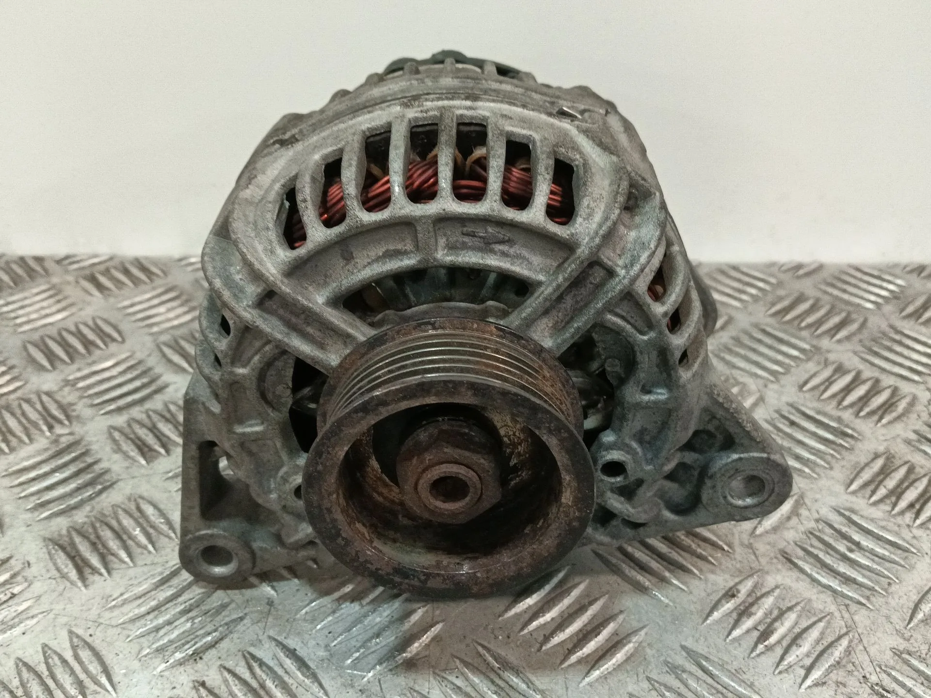 Alternador para Audi A6 C5 (4B2, 4B4)