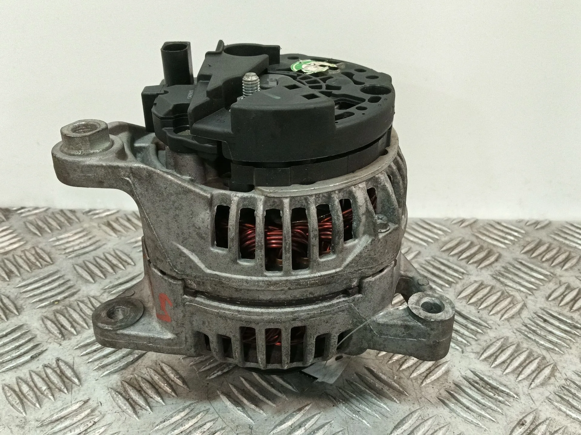 Alternador para Audi A6 C5 (4B2, 4B4)