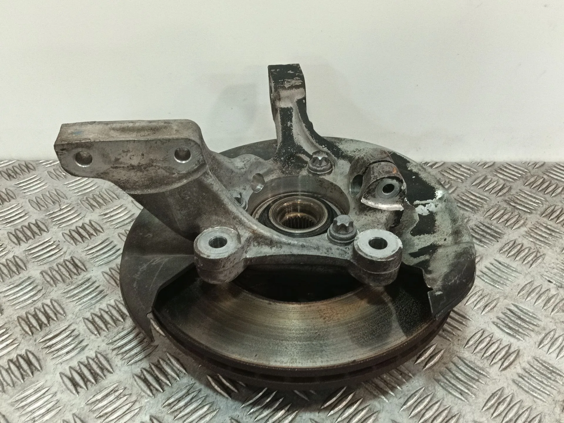 Mangueta Delantera Derecha para Saab 9-5 (Ys3E)
